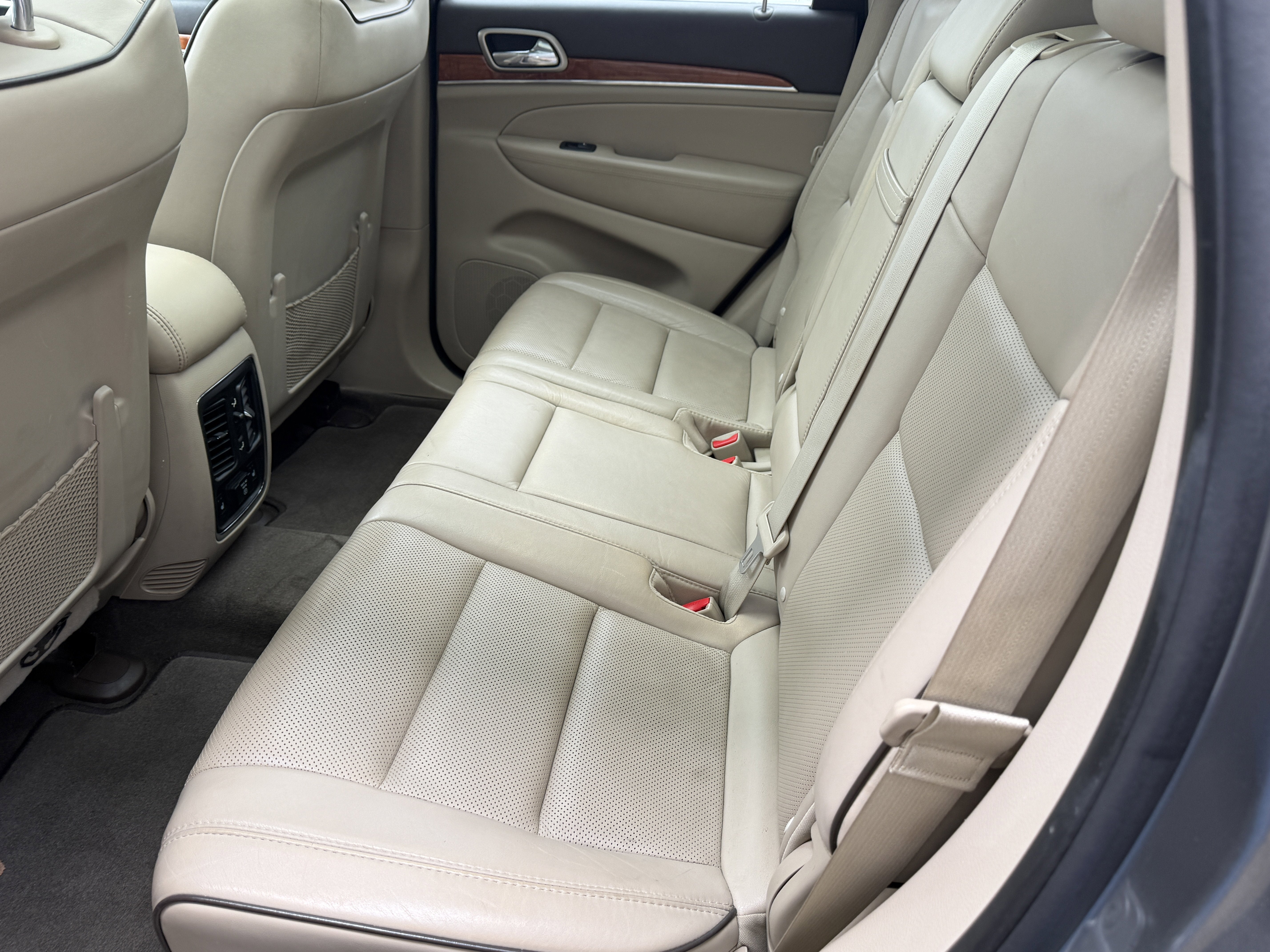 2012 Jeep Grand Cherokee Overland