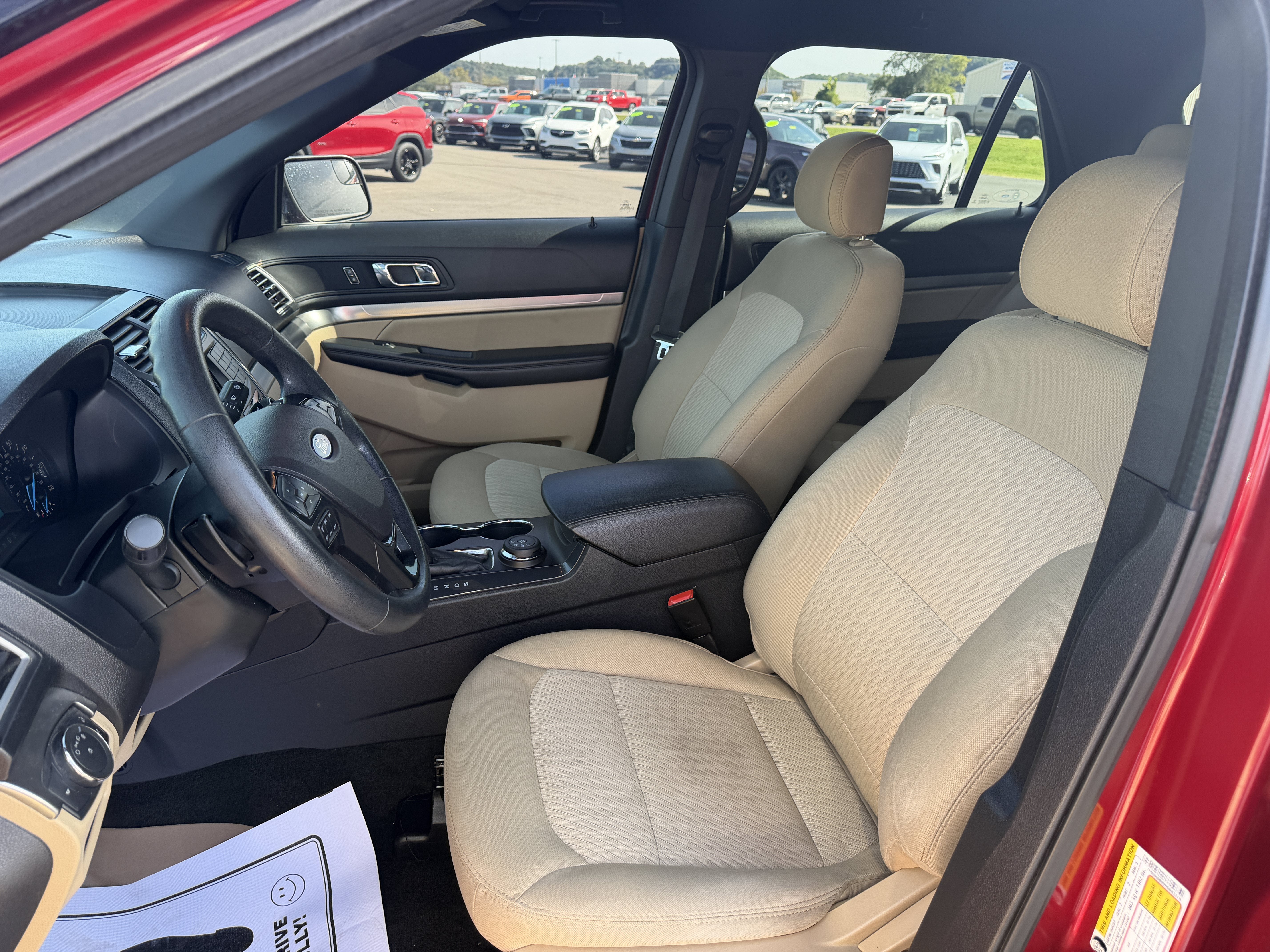 2017 Ford Explorer Base