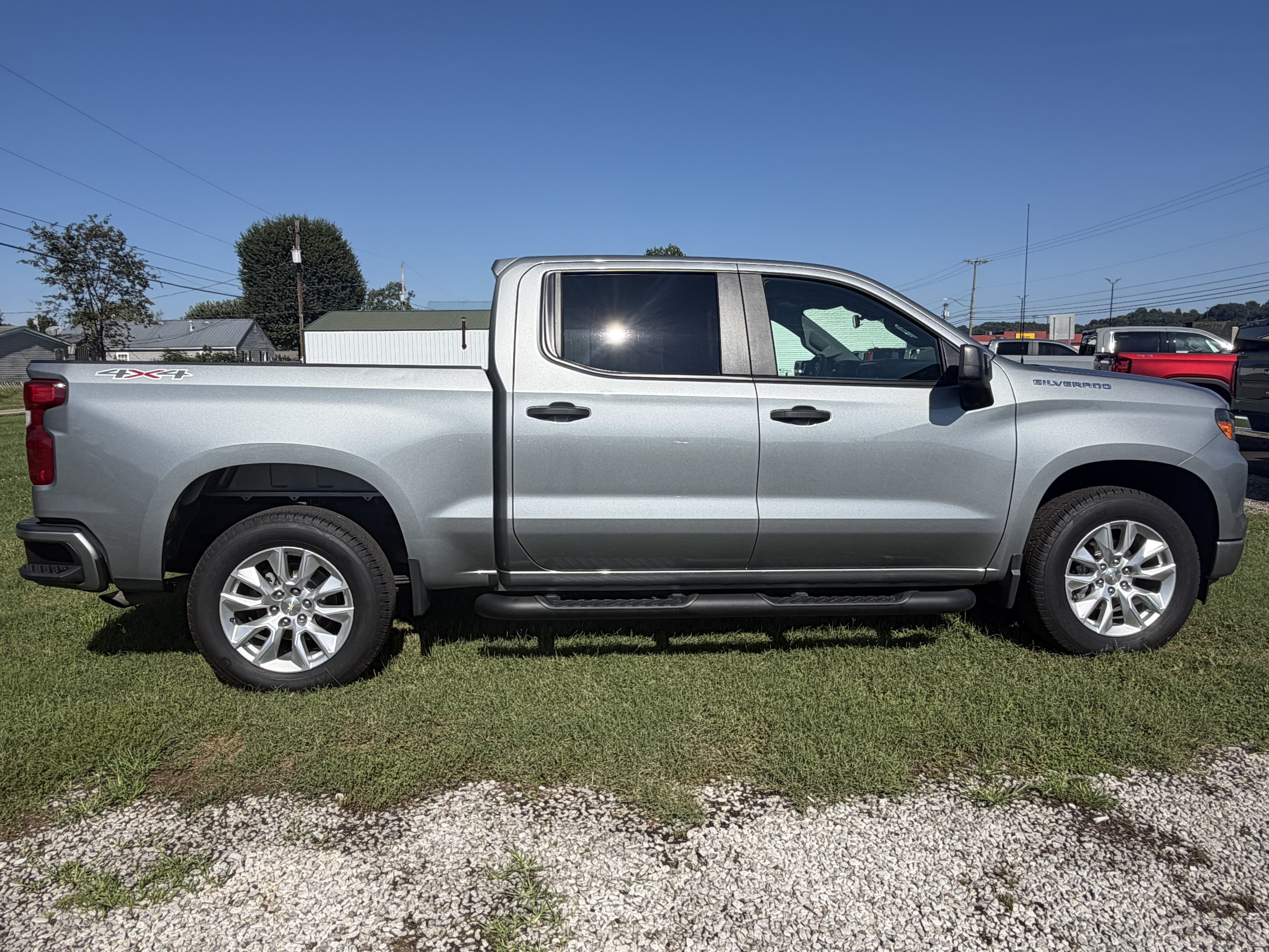 2024 Chevrolet Silverado 1500 Custom