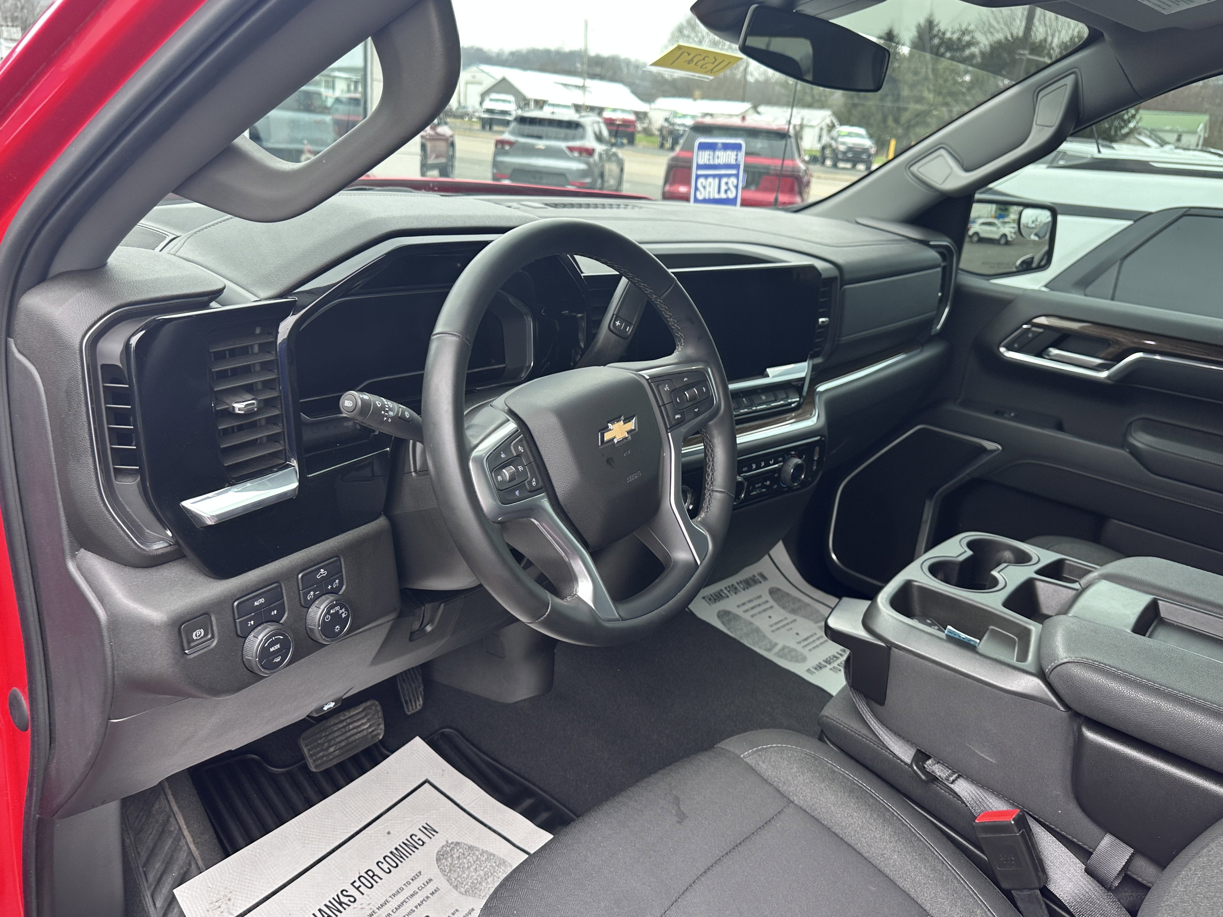 2024 Chevrolet Silverado 1500 LT (2FL)