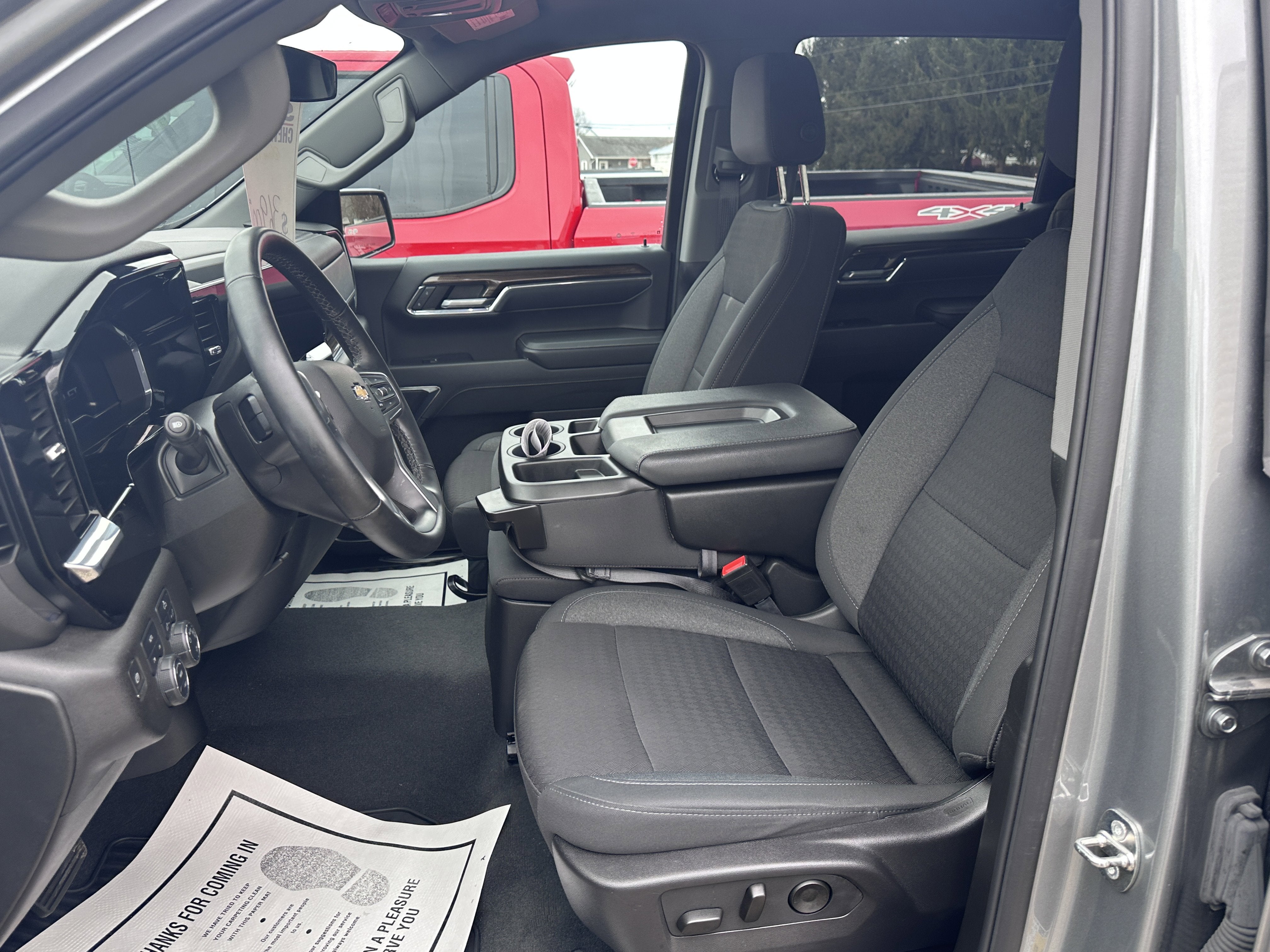 2024 Chevrolet Silverado 1500 LT (2FL)