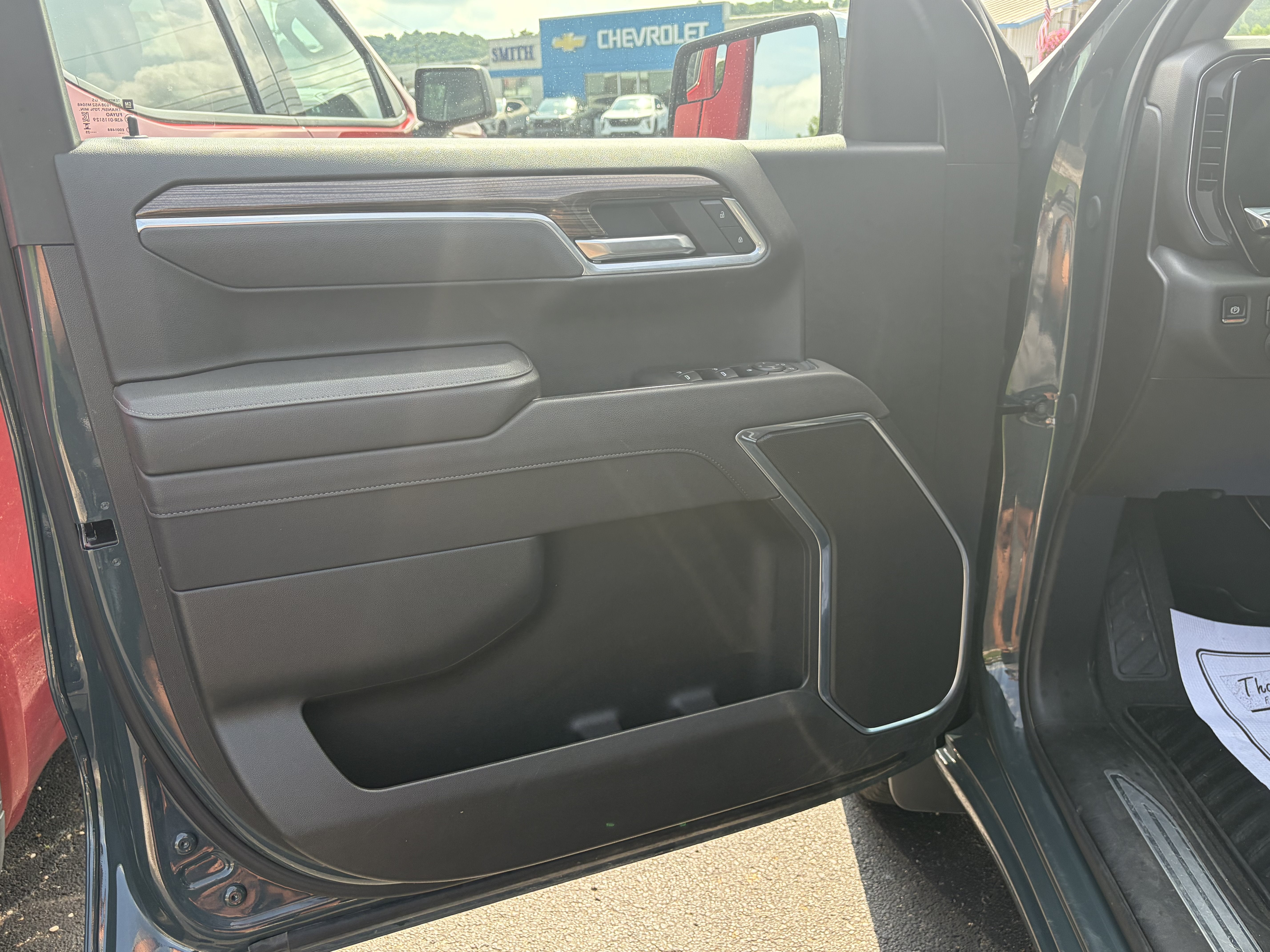 2025 Chevrolet Silverado 1500 LT (2FL)