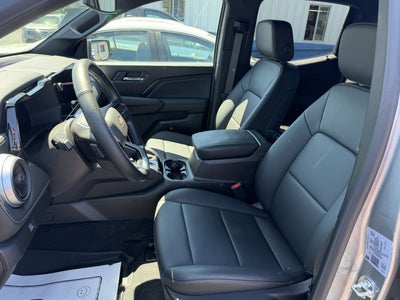 2025 Chevrolet Colorado WT/LT
