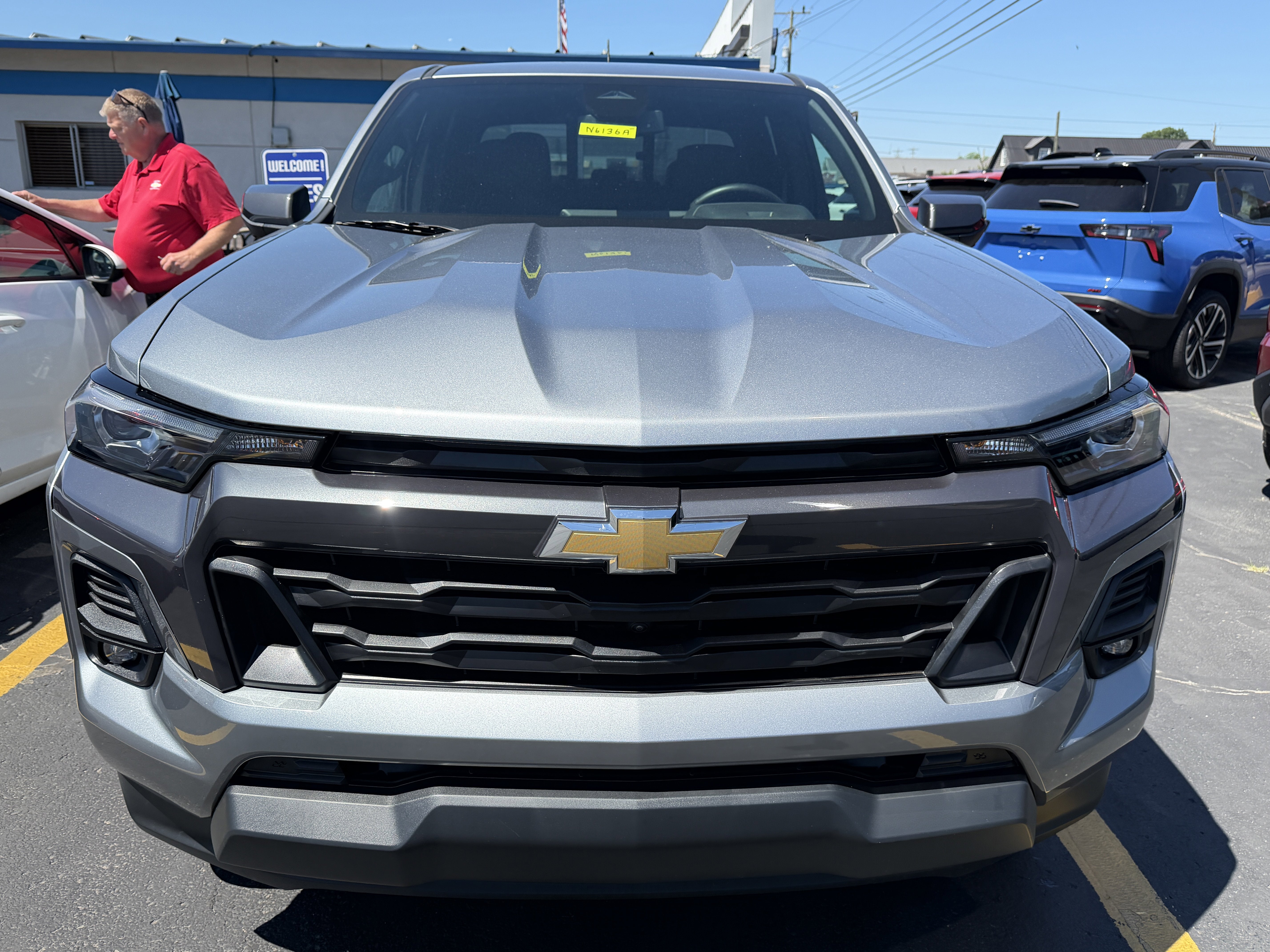 2025 Chevrolet Colorado WT/LT