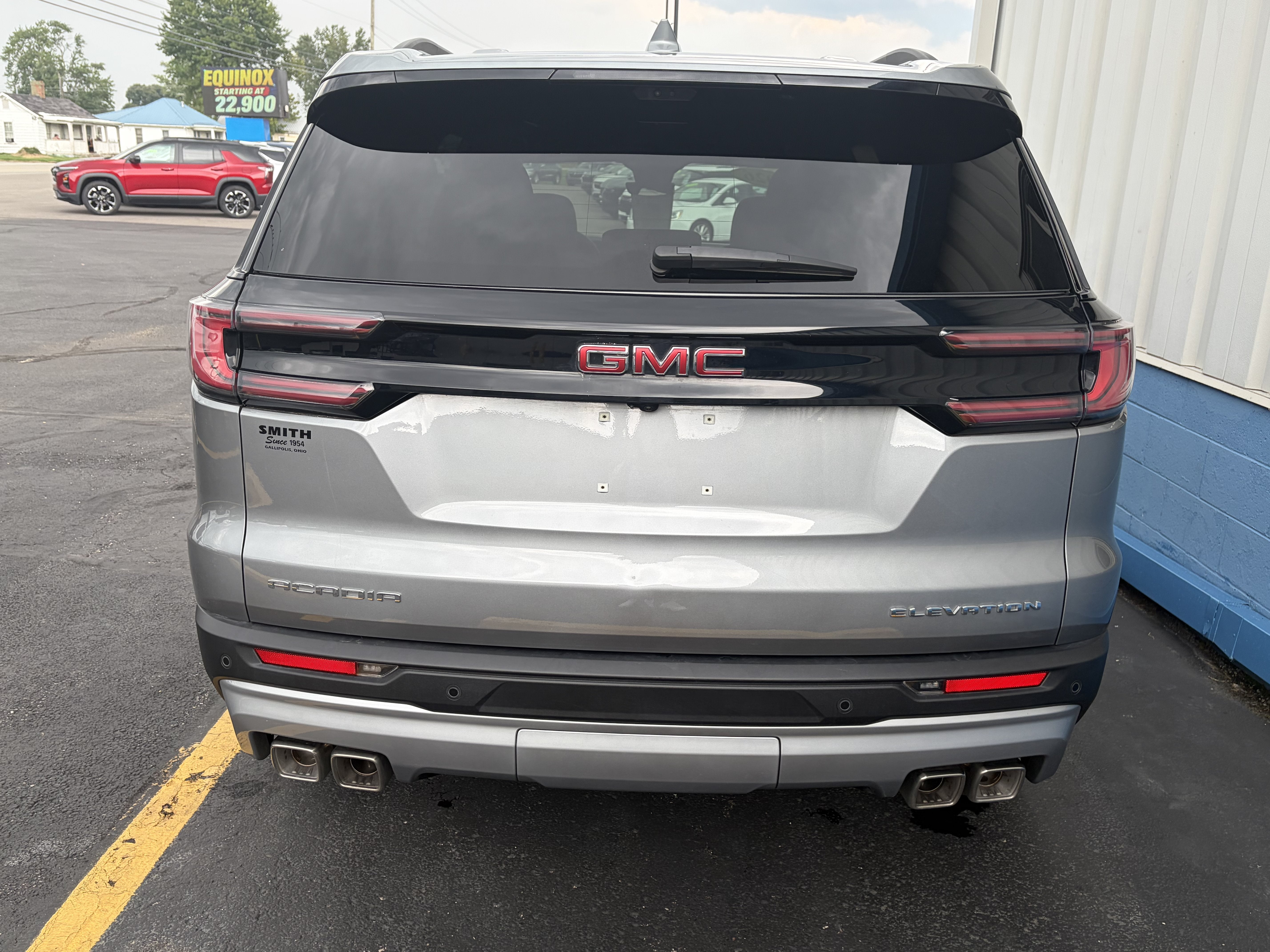 2026 GMC Acadia Elevation