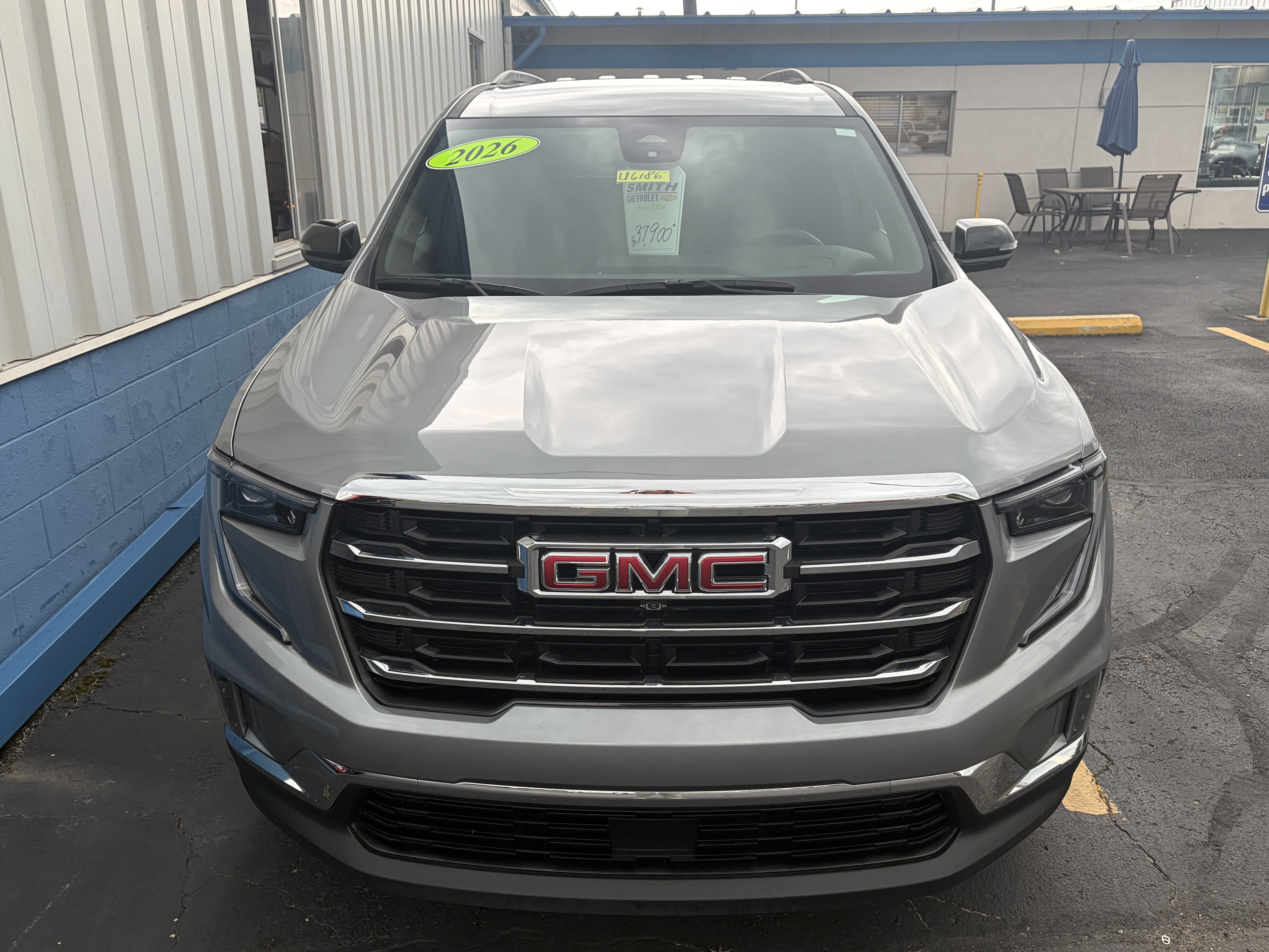 2026 GMC Acadia Elevation