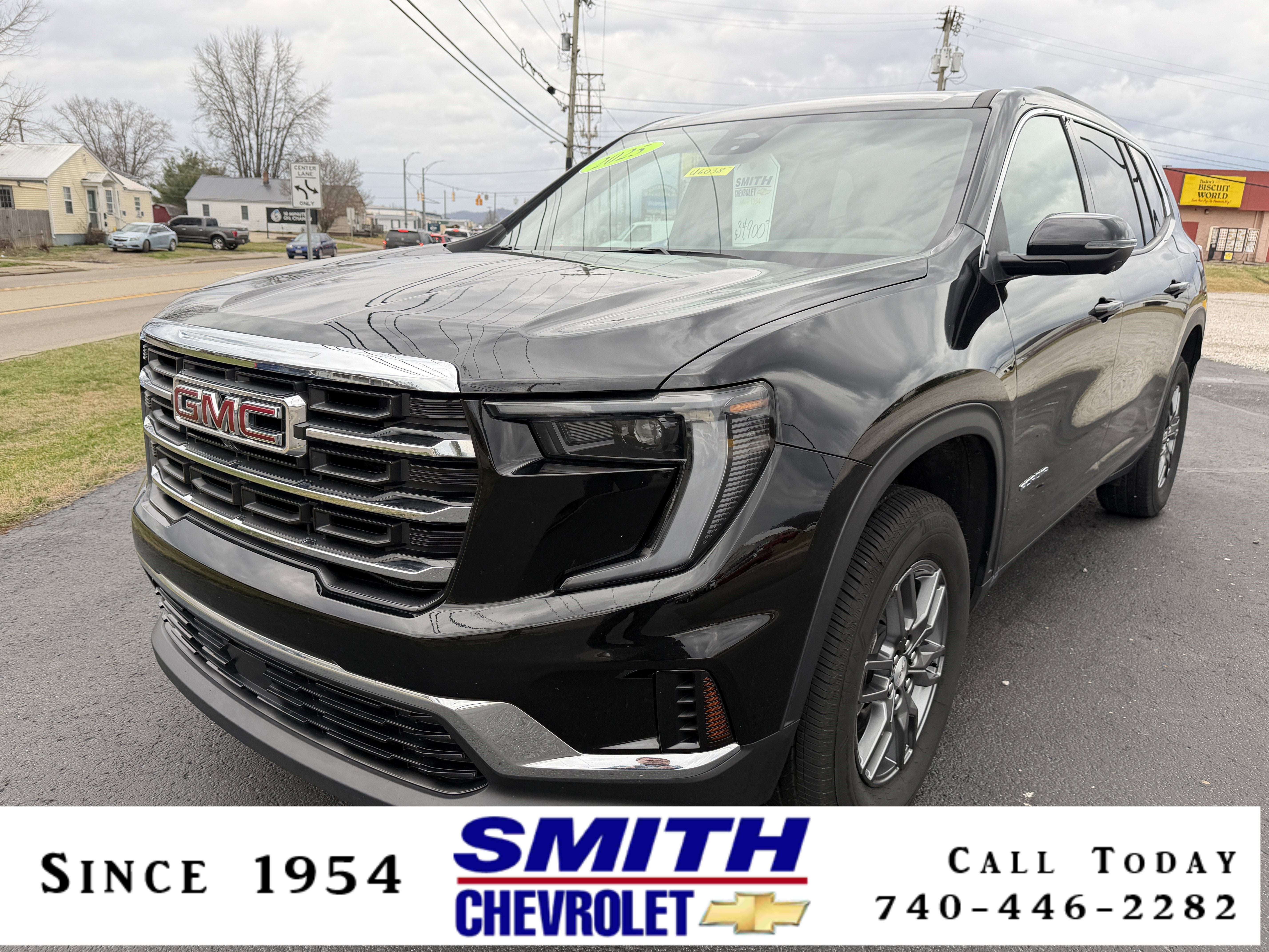 2025 GMC Acadia Elevation