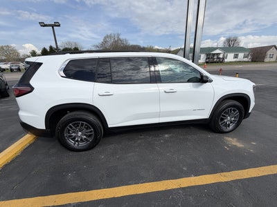 2025 GMC Acadia Elevation