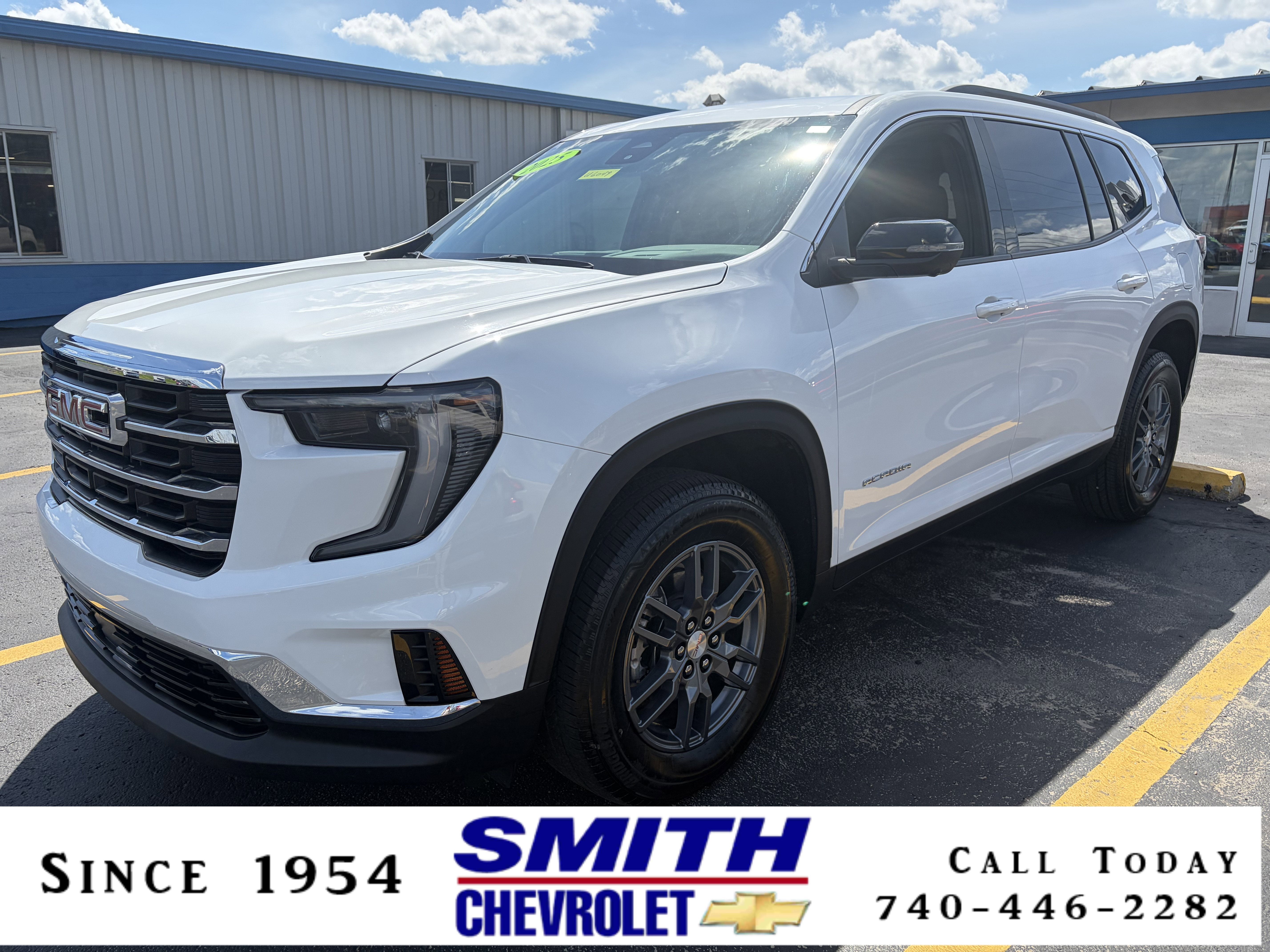 2025 GMC Acadia Elevation