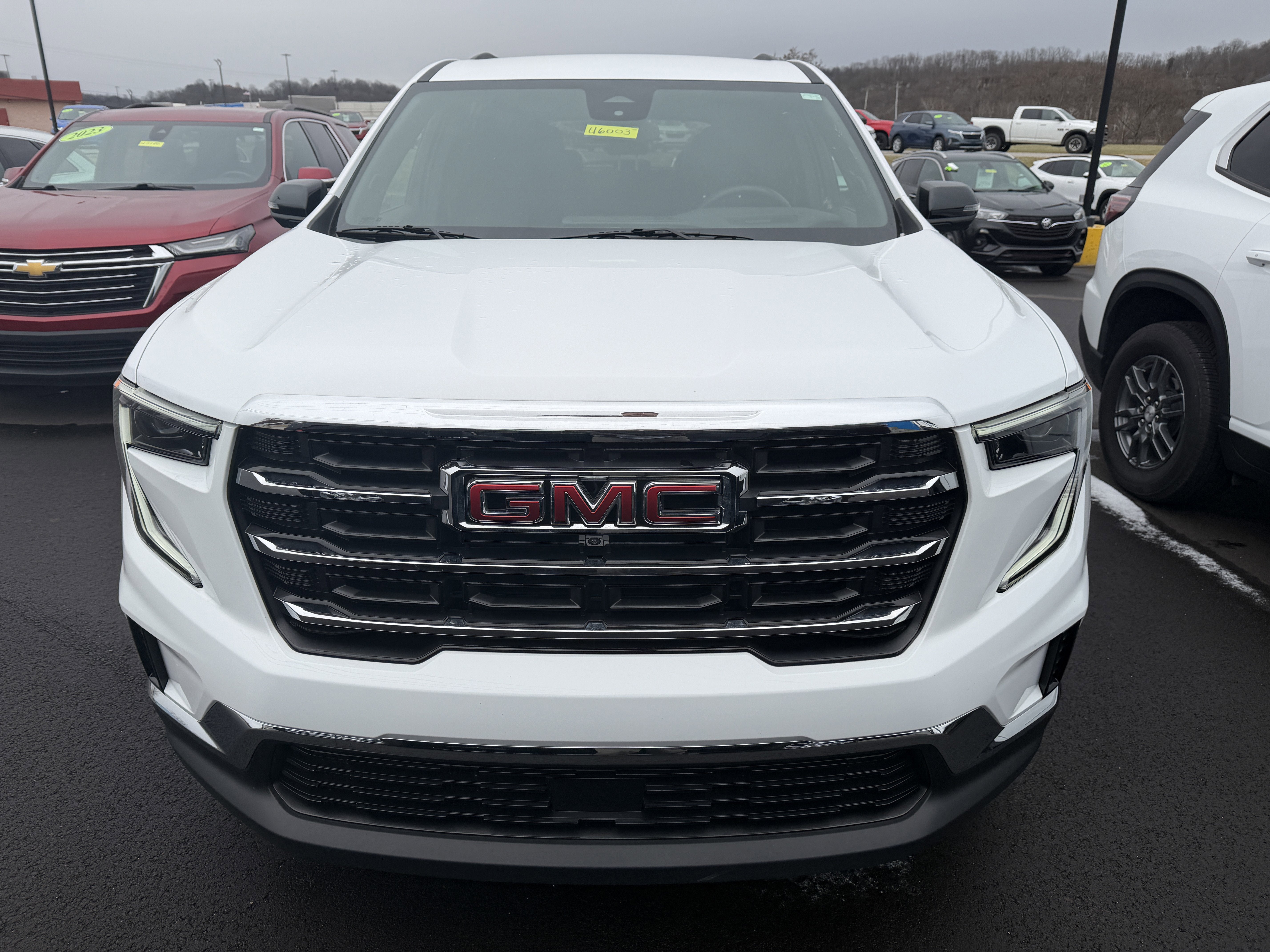 2025 GMC Acadia Elevation