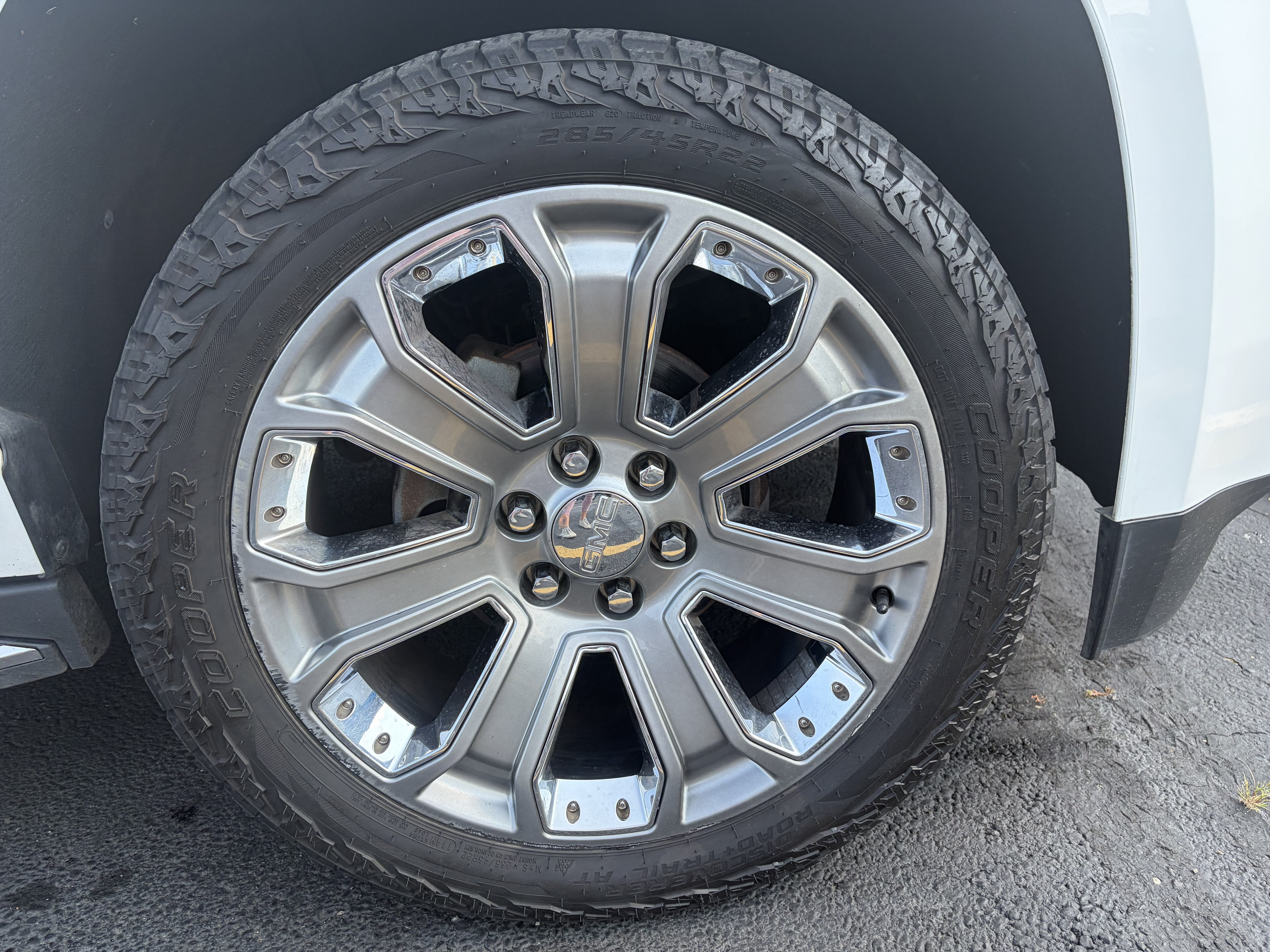 2017 GMC Yukon SLE