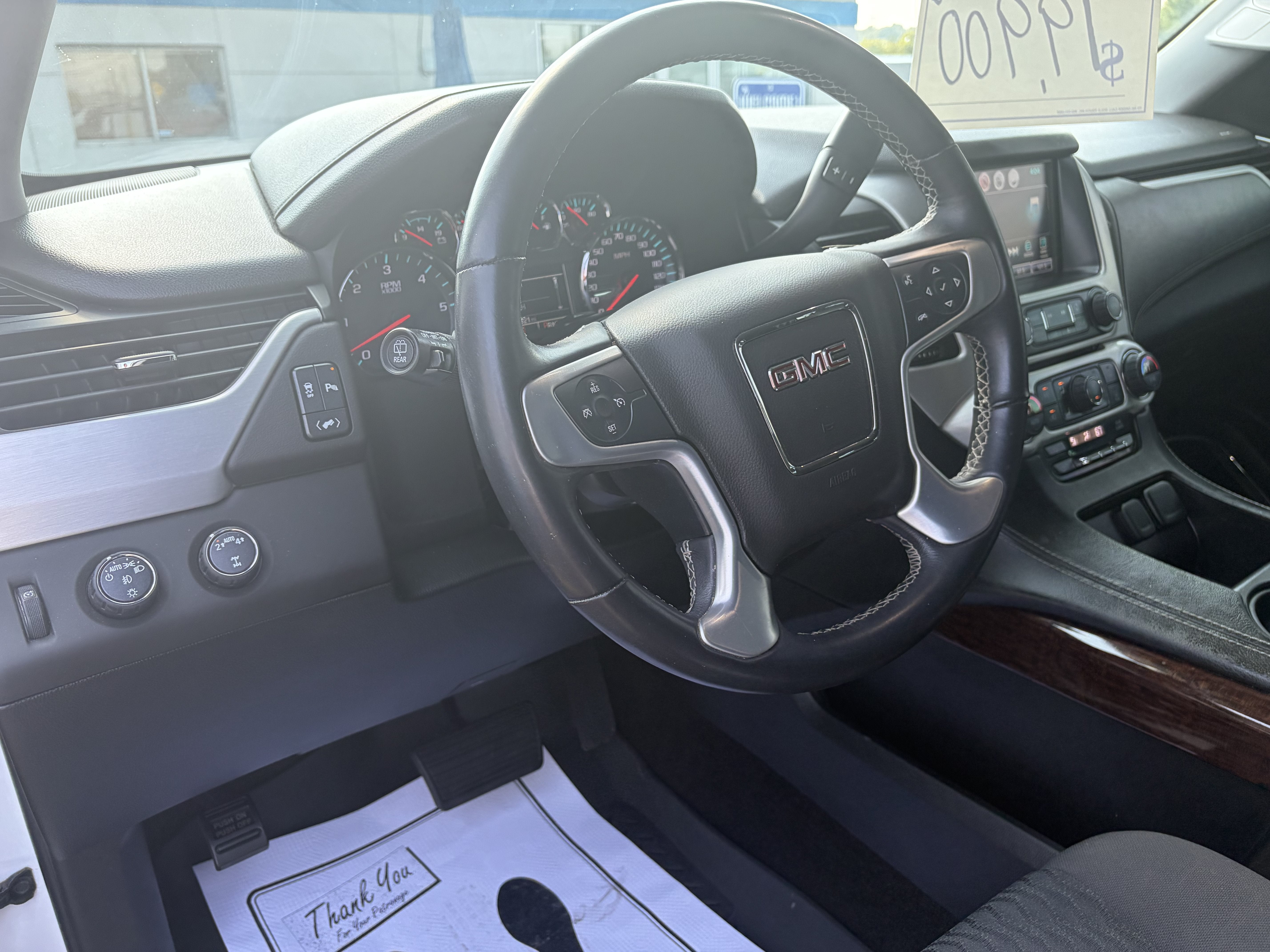 2017 GMC Yukon SLE