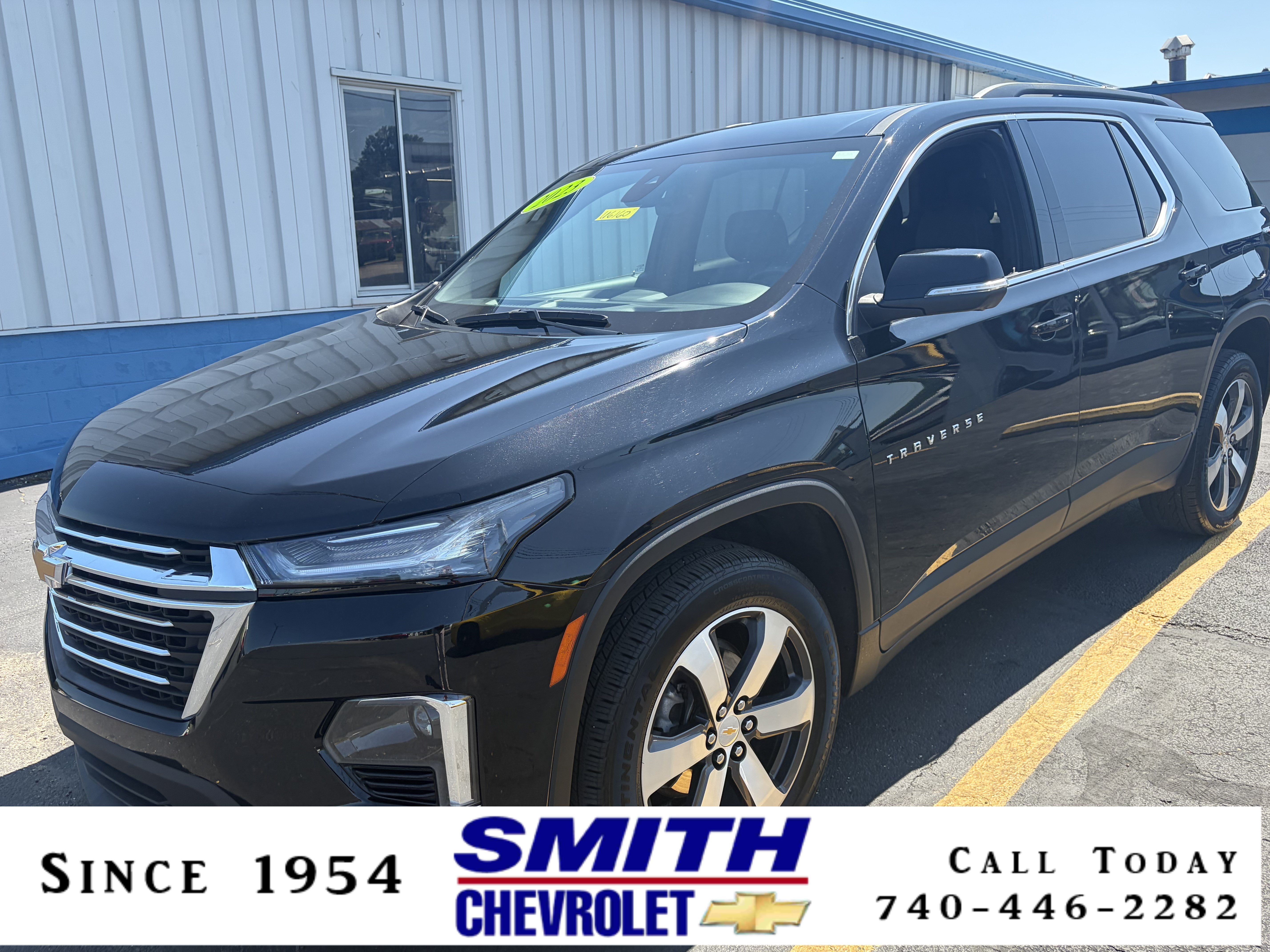 2023 Chevrolet Traverse LT Leather