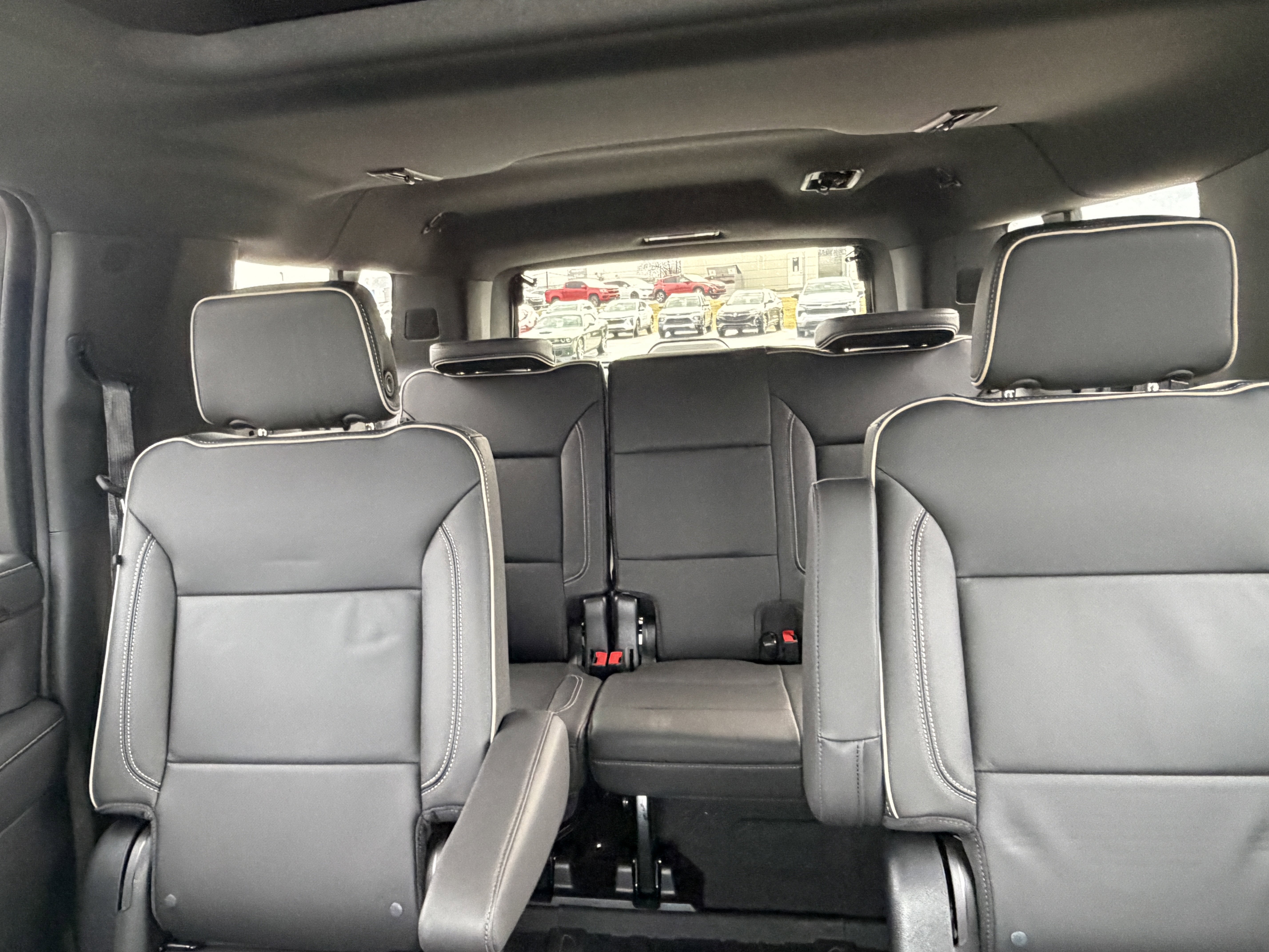 2024 Chevrolet Suburban Premier