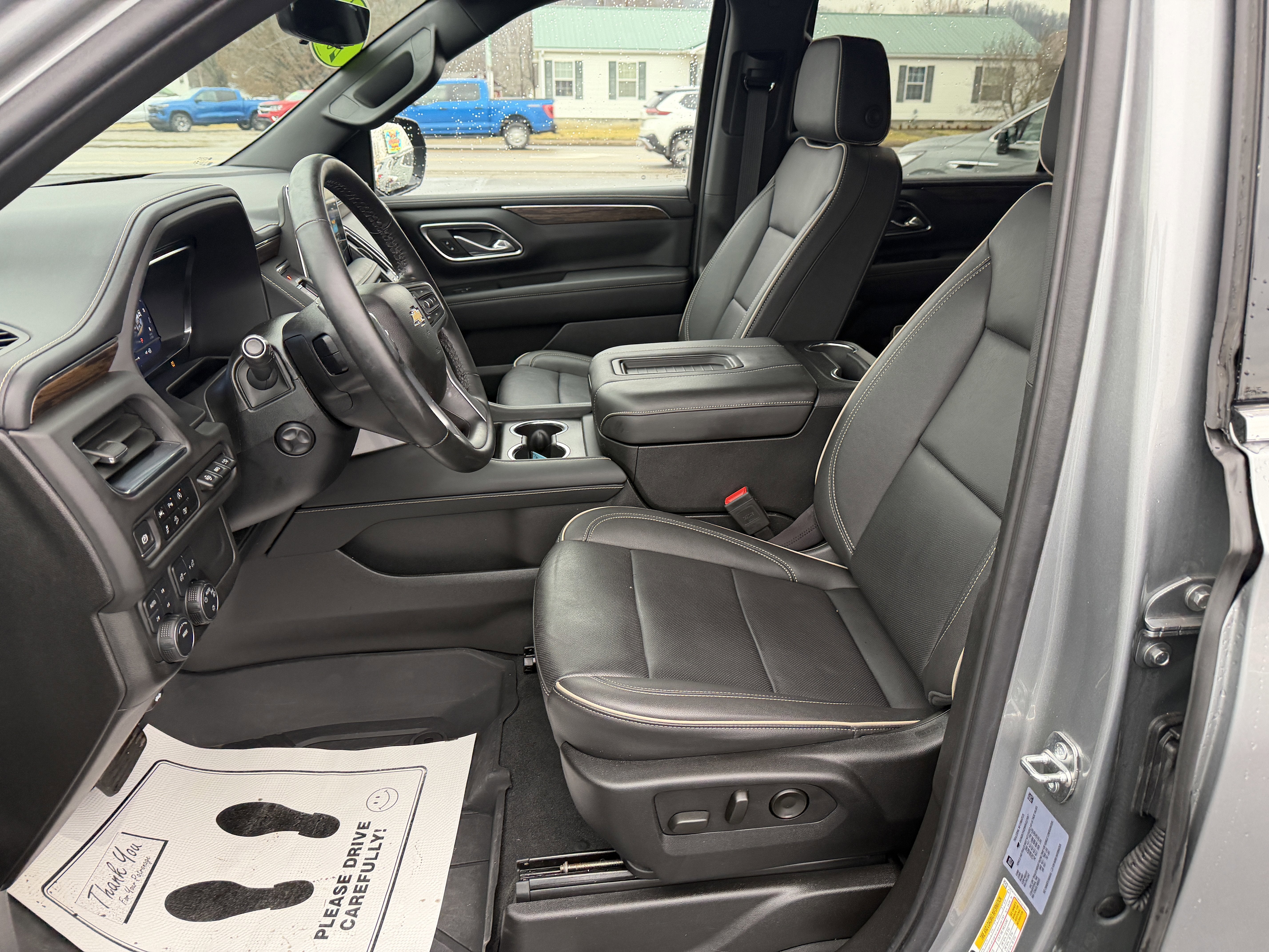 2024 Chevrolet Suburban Premier