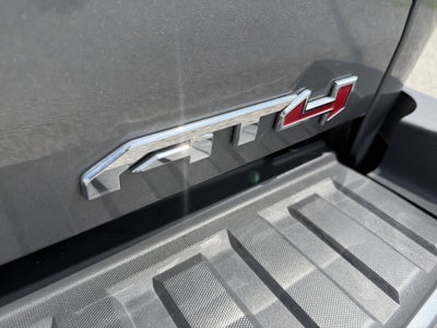 2022 GMC Canyon AT4 - Leather