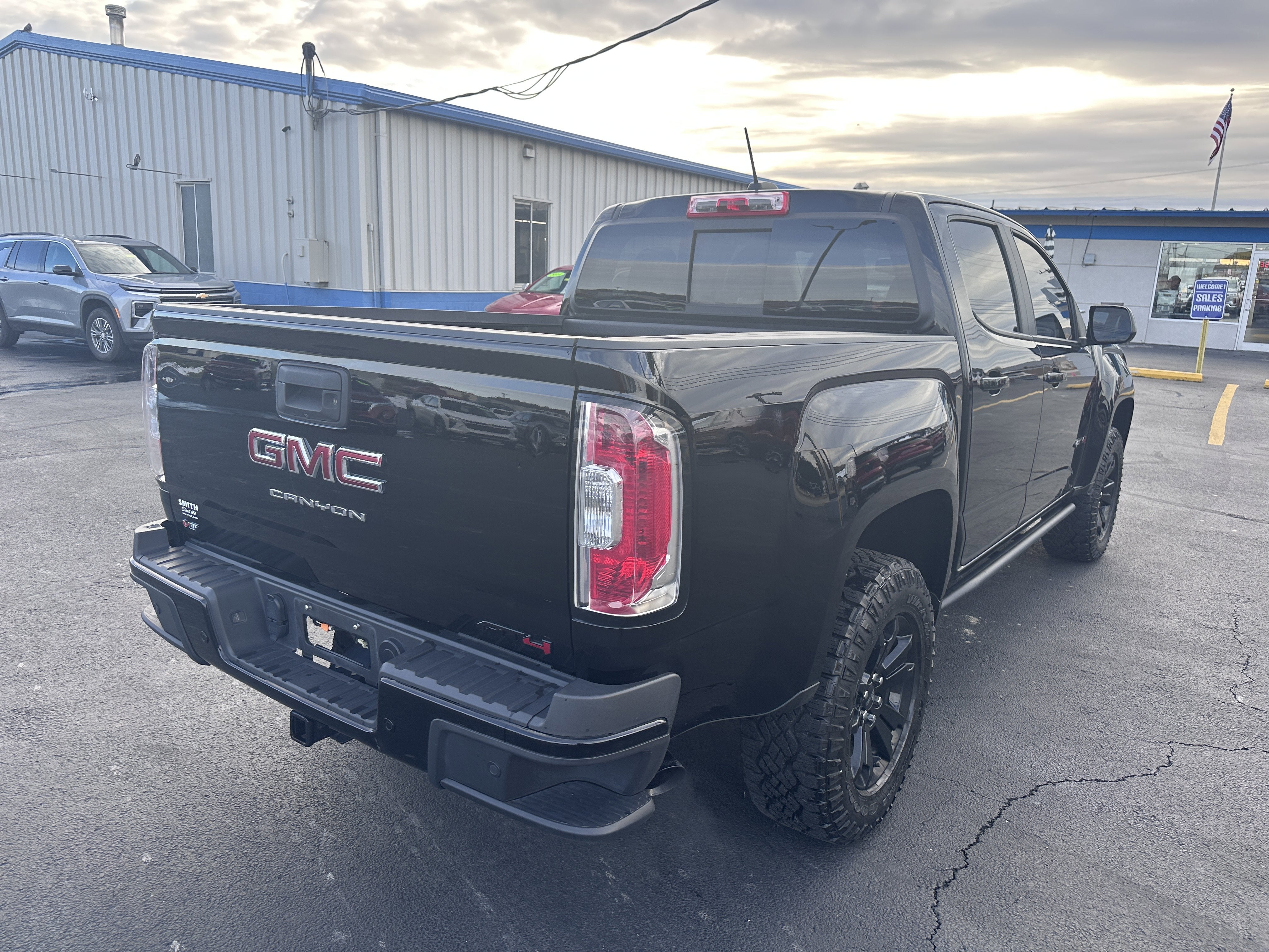 2022 GMC Canyon AT4 - Leather