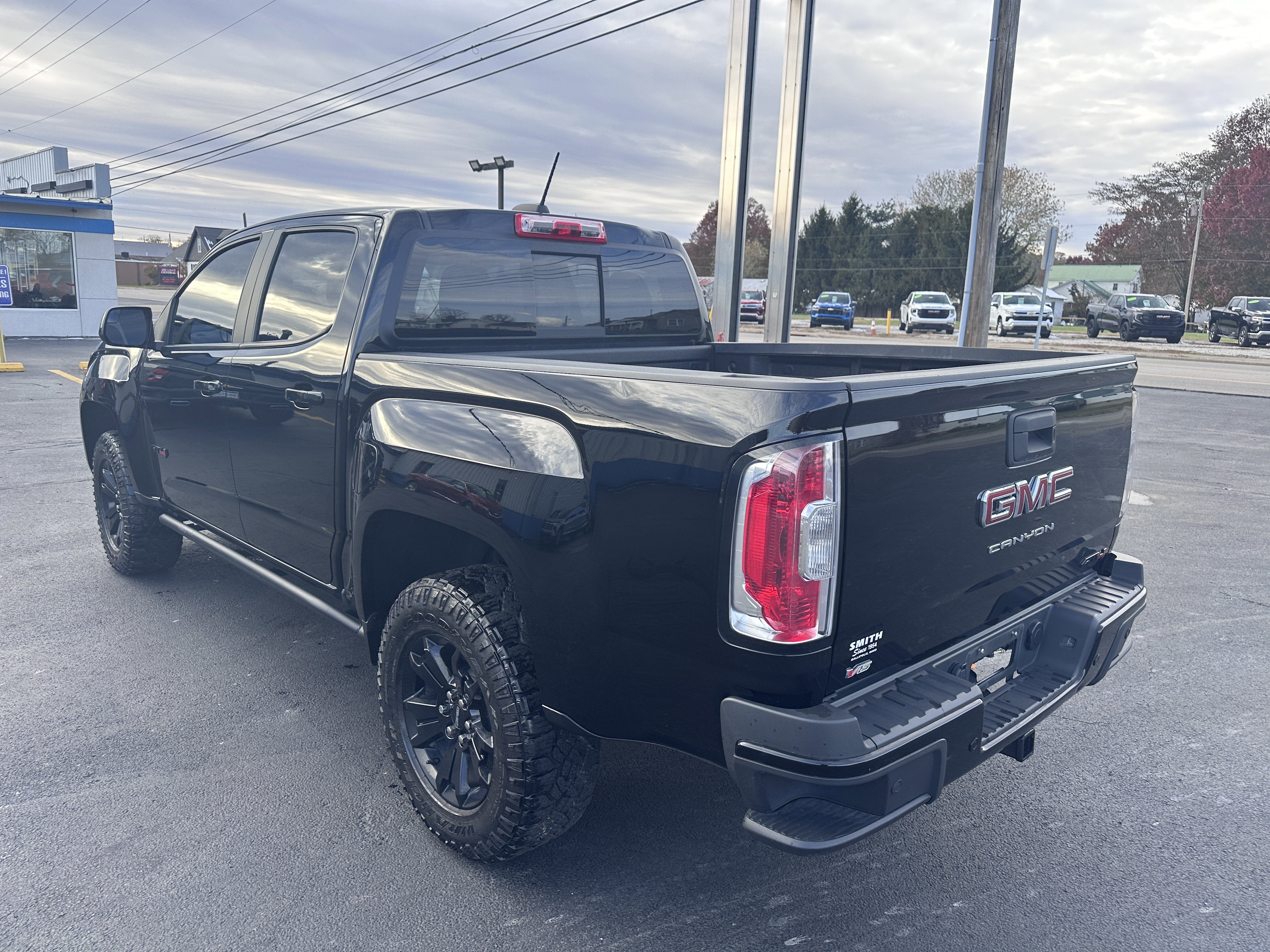 2022 GMC Canyon AT4 - Leather