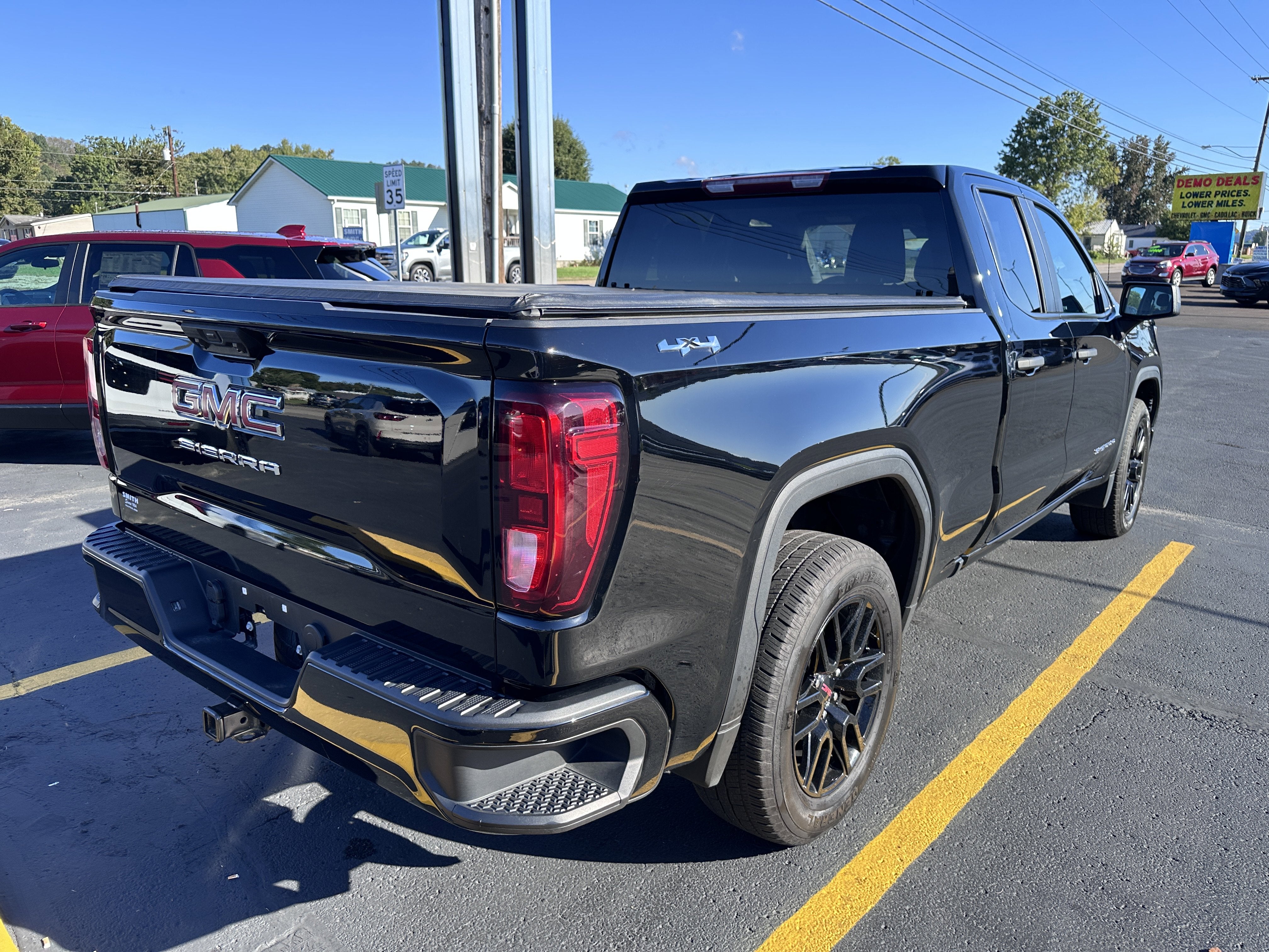 2023 GMC Sierra 1500 Pro