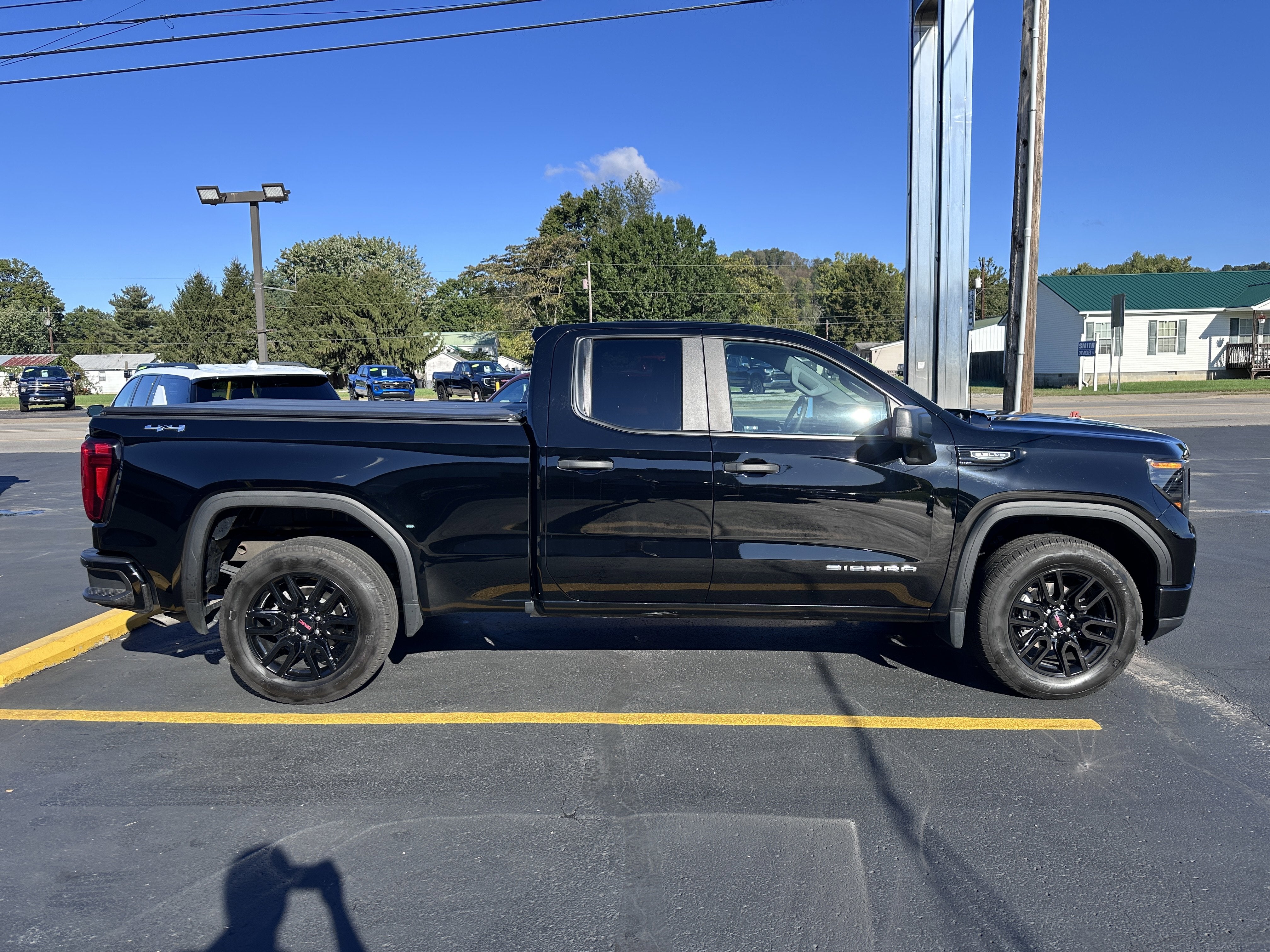2023 GMC Sierra 1500 Pro