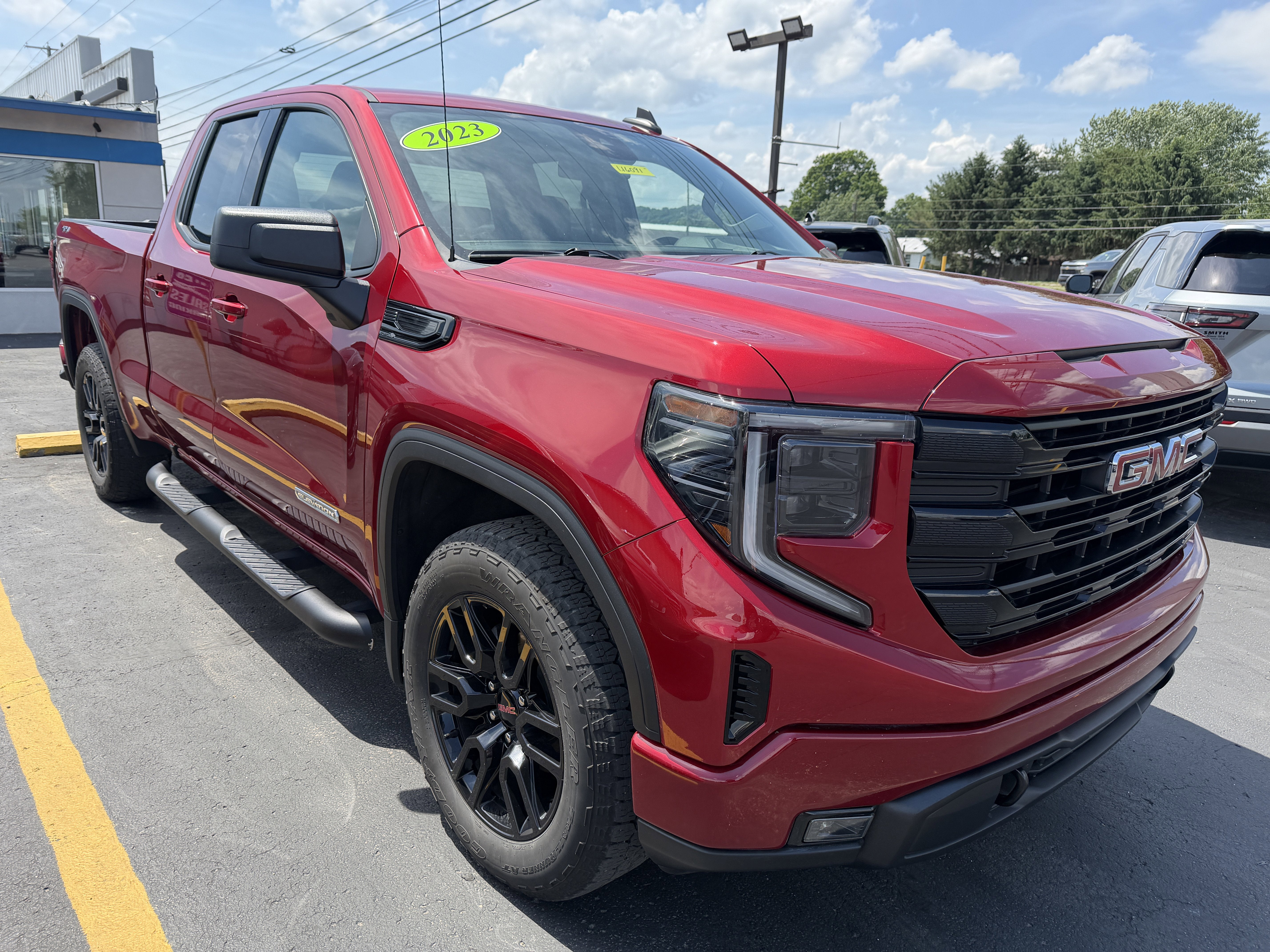 2023 GMC Sierra 1500 Elevation