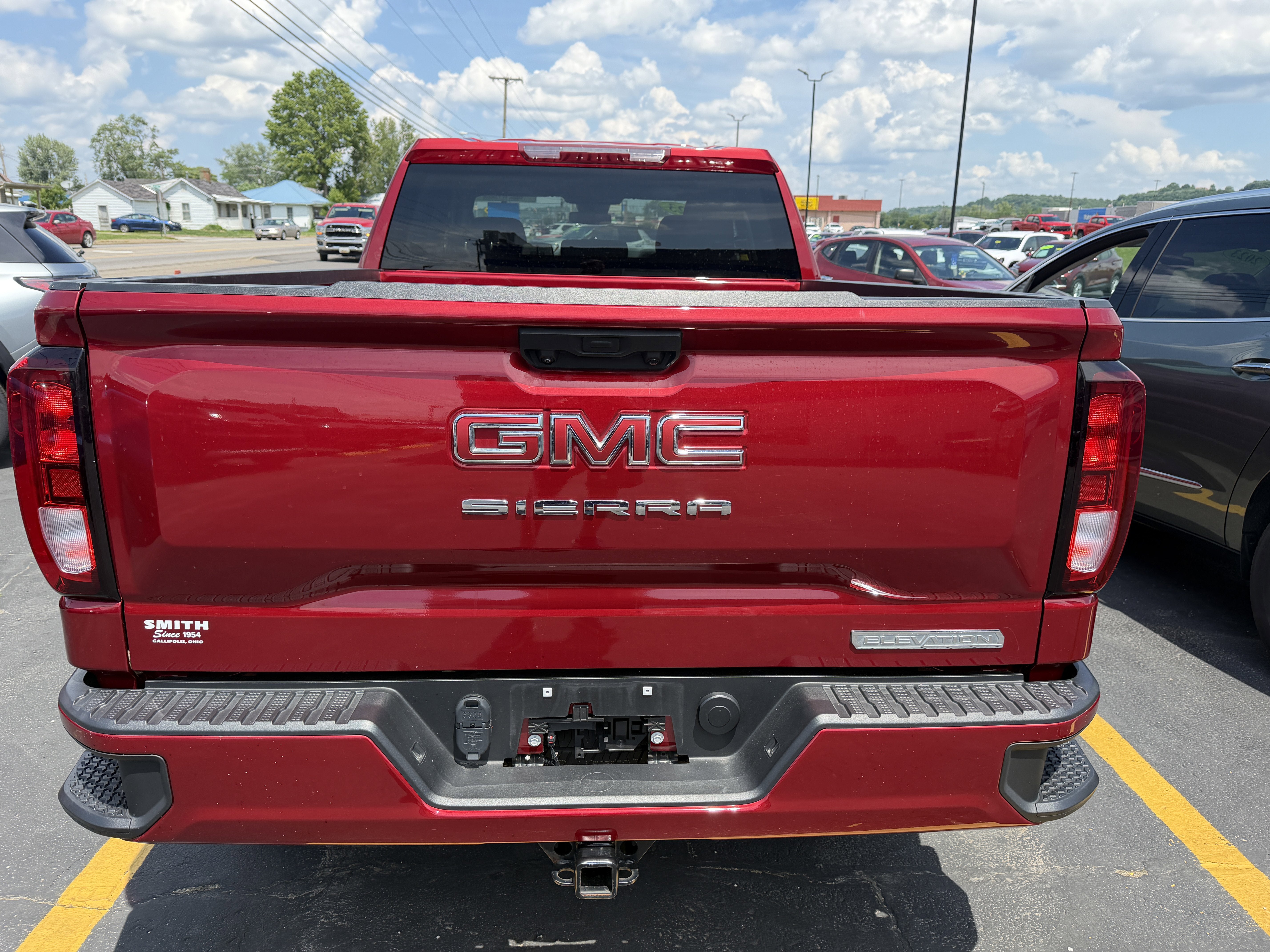 2023 GMC Sierra 1500 Elevation