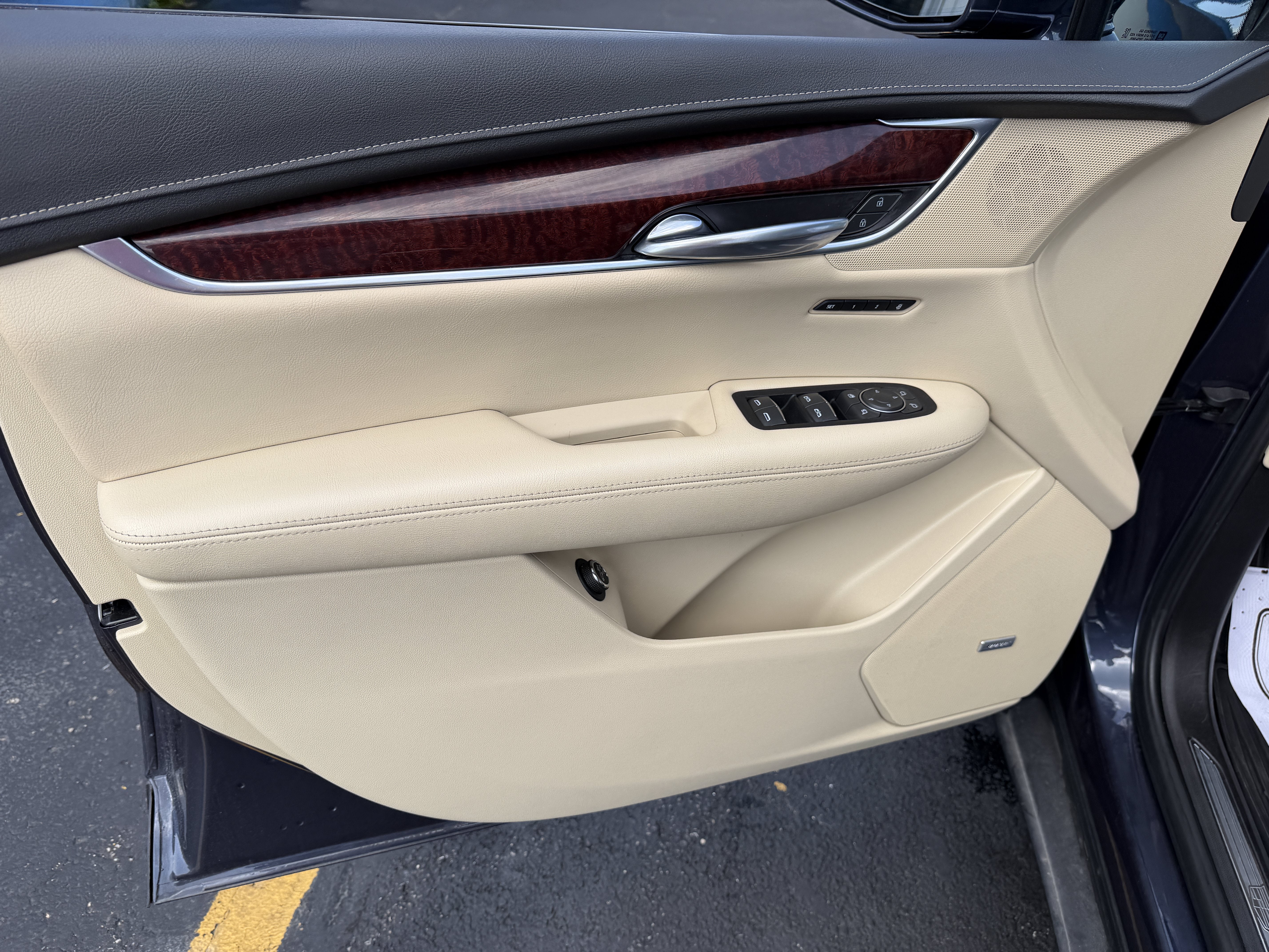 2019 Cadillac XT5 Luxury FWD