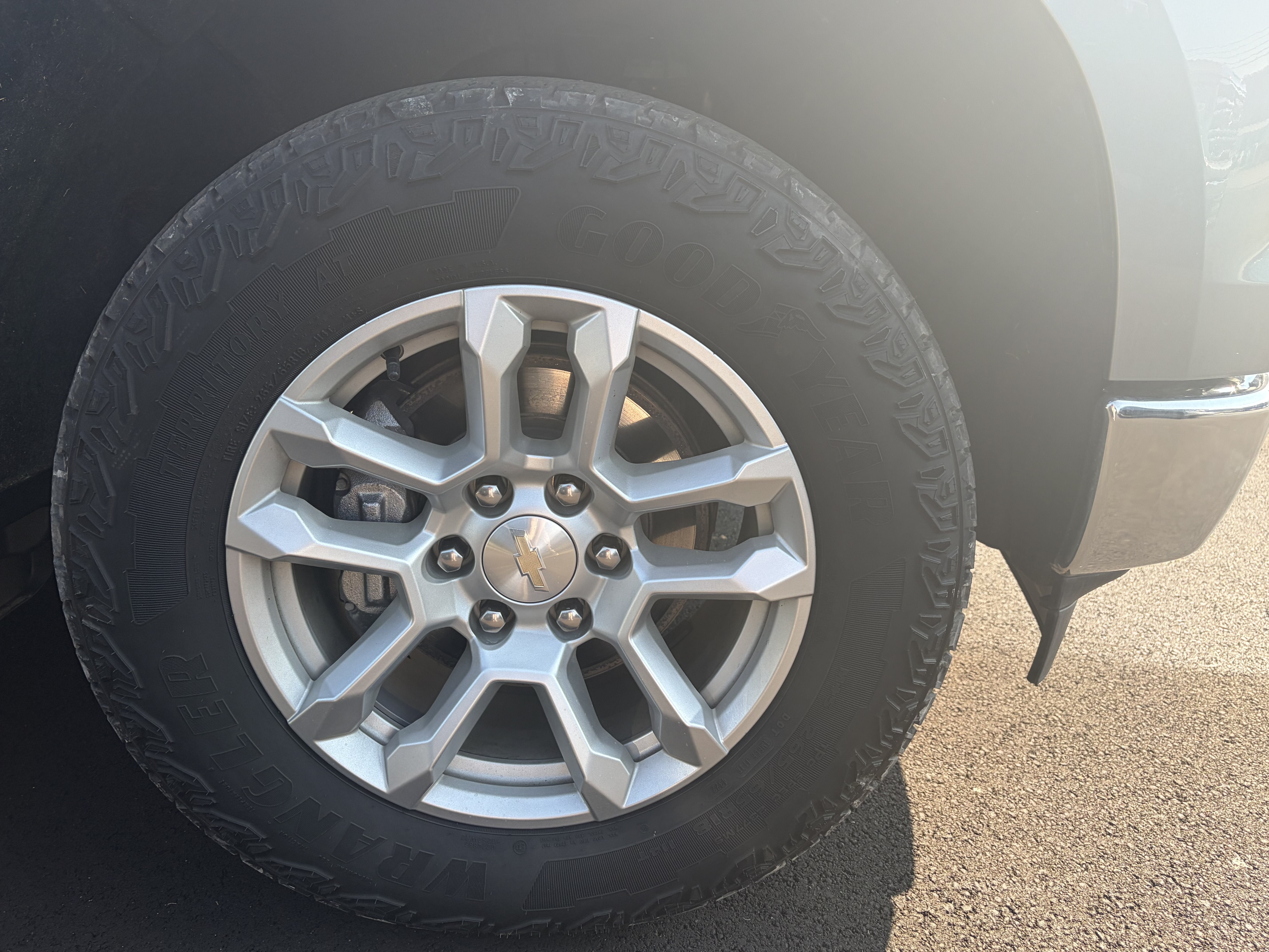 2023 Chevrolet Silverado 1500 LT