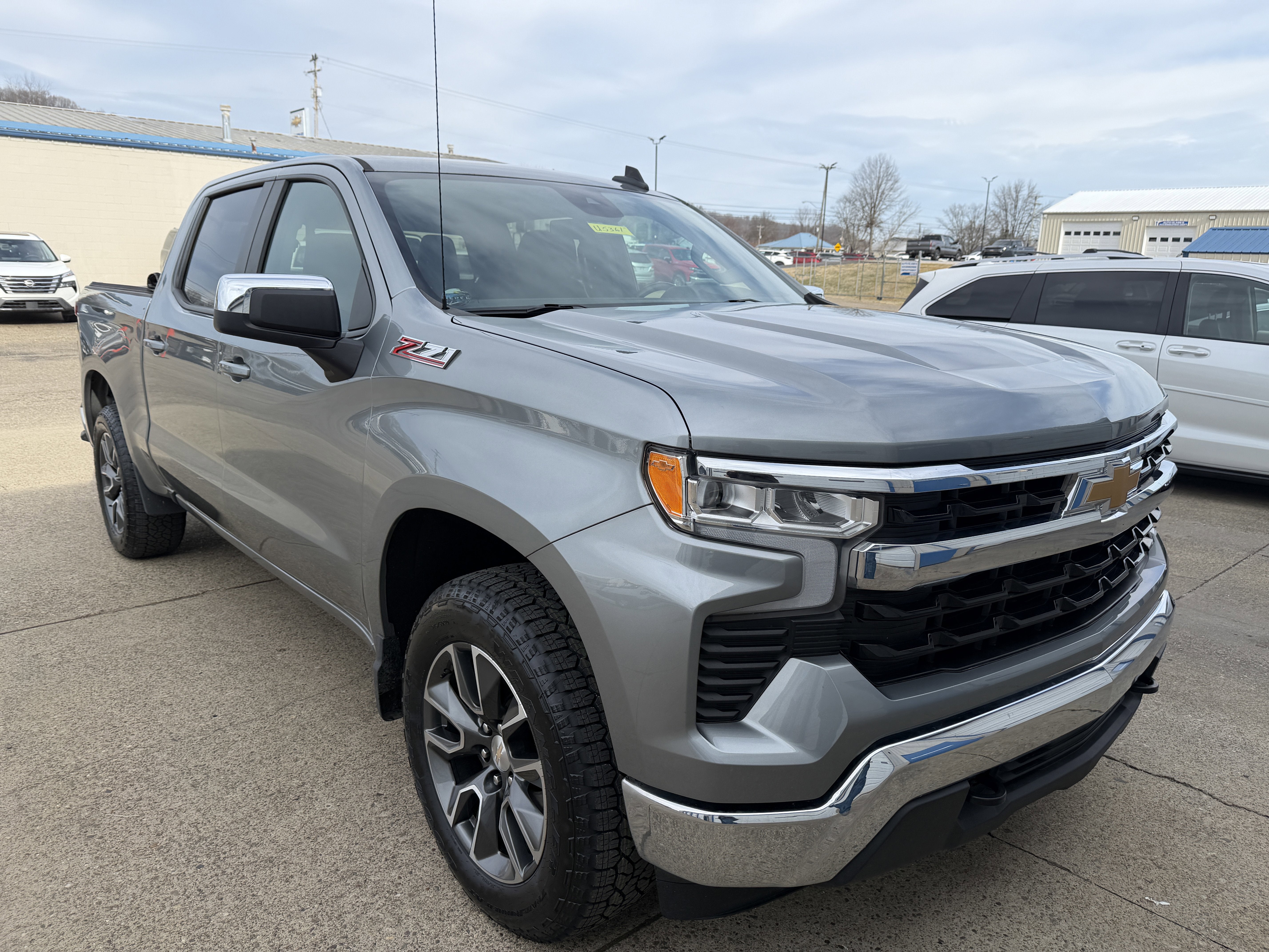 2024 Chevrolet Silverado 1500 LT