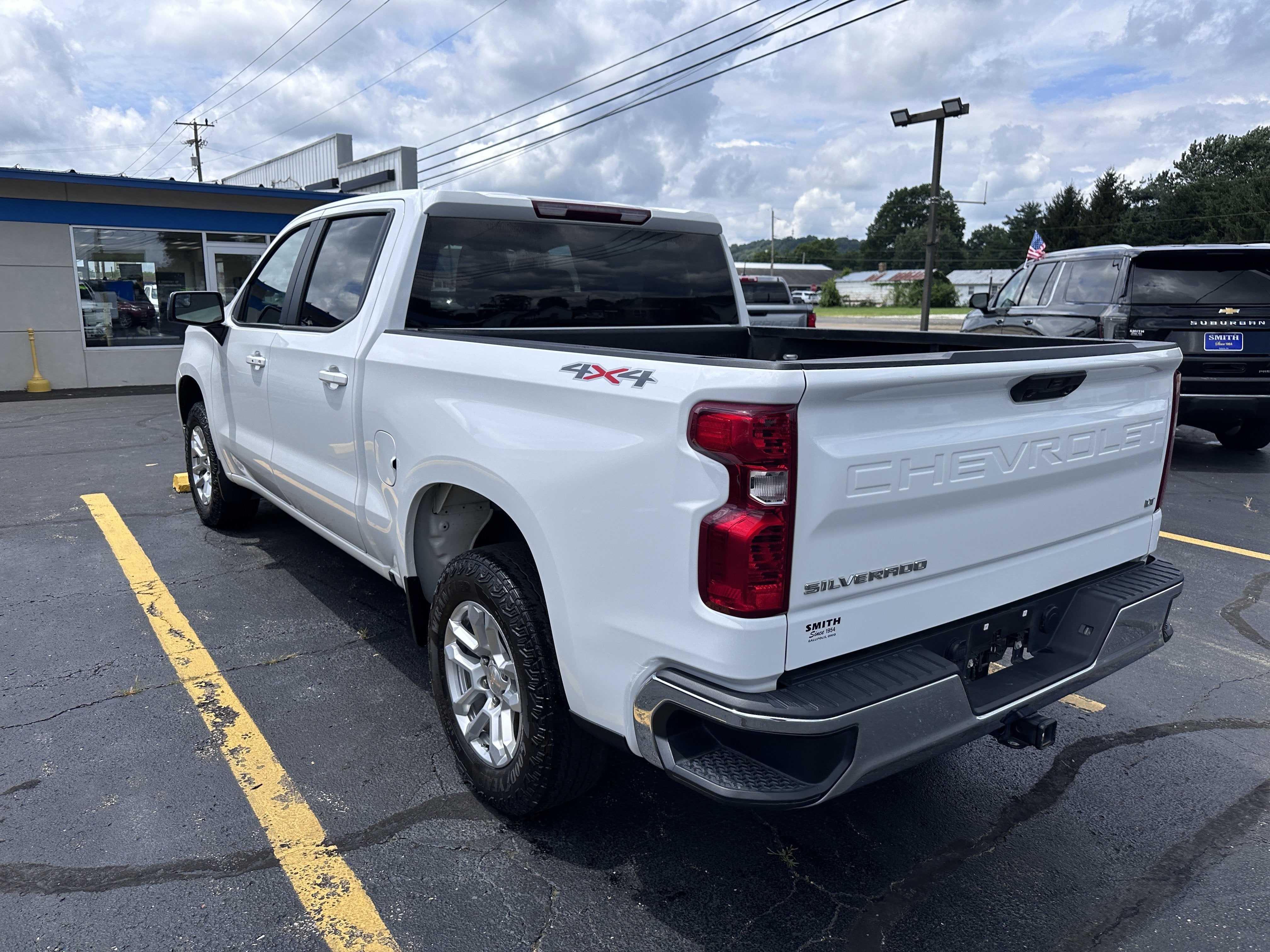 2023 Chevrolet Silverado 1500 LT (2FL)