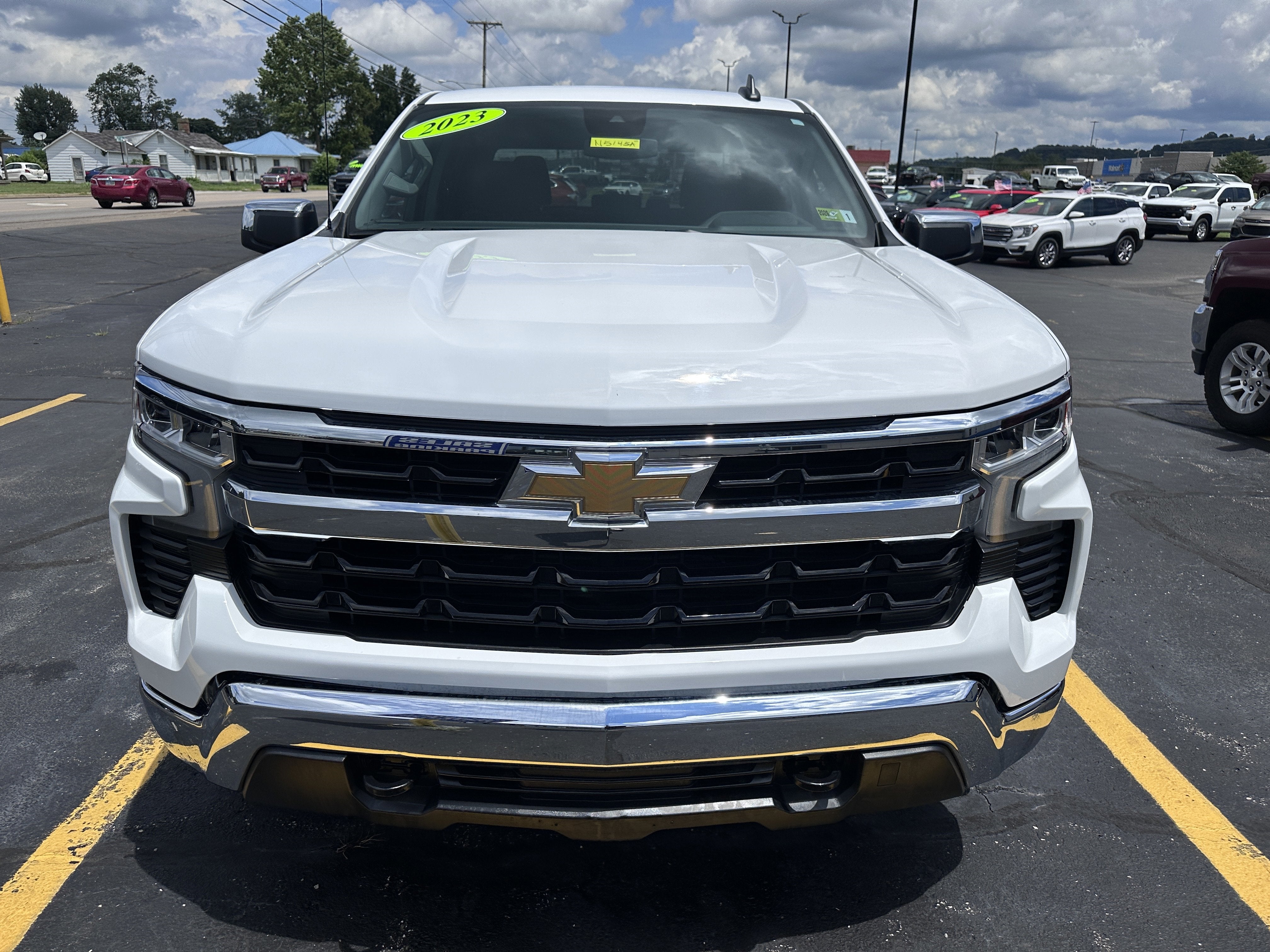 2023 Chevrolet Silverado 1500 LT (2FL)