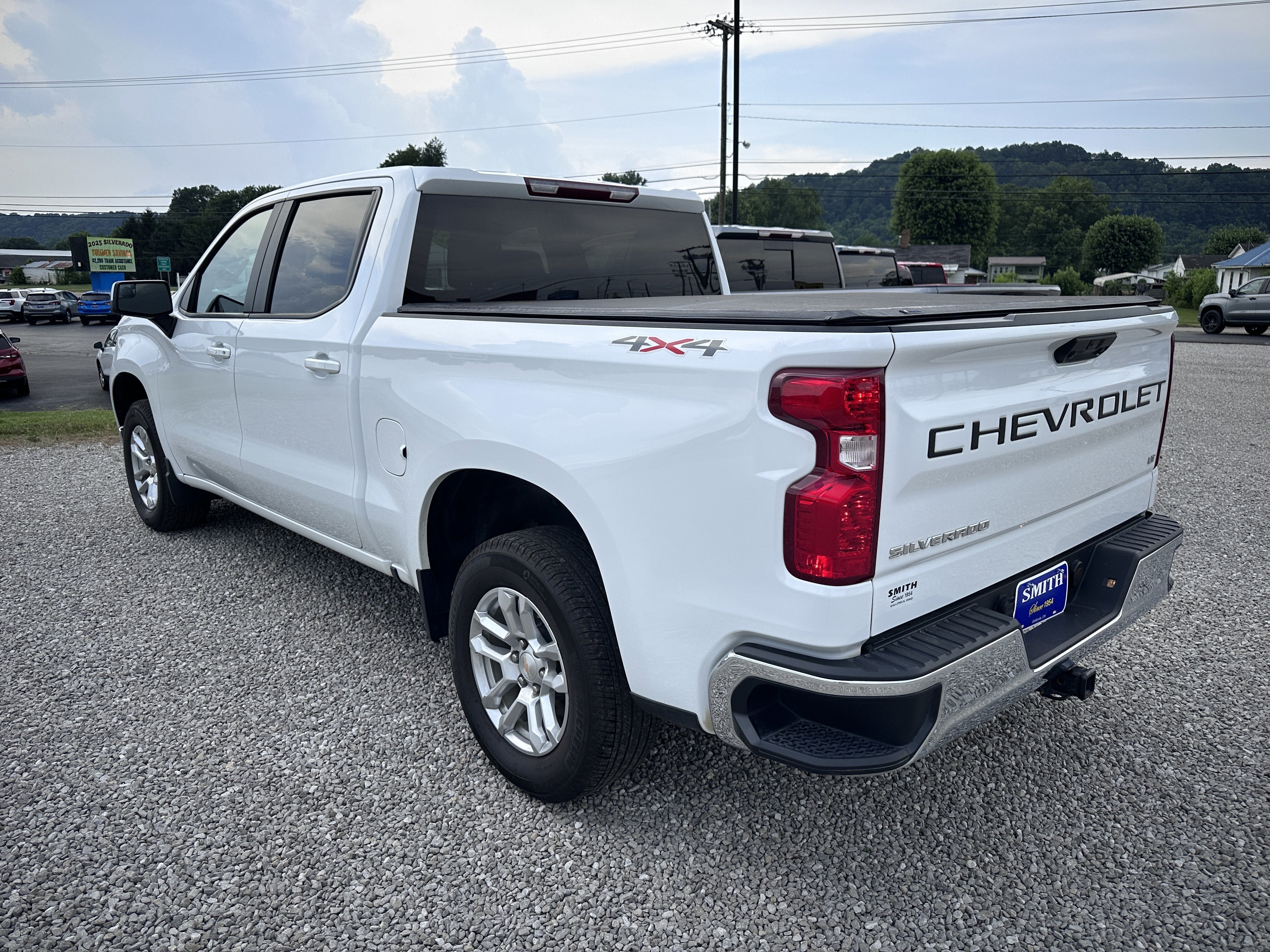 2023 Chevrolet Silverado 1500 LT (2FL)