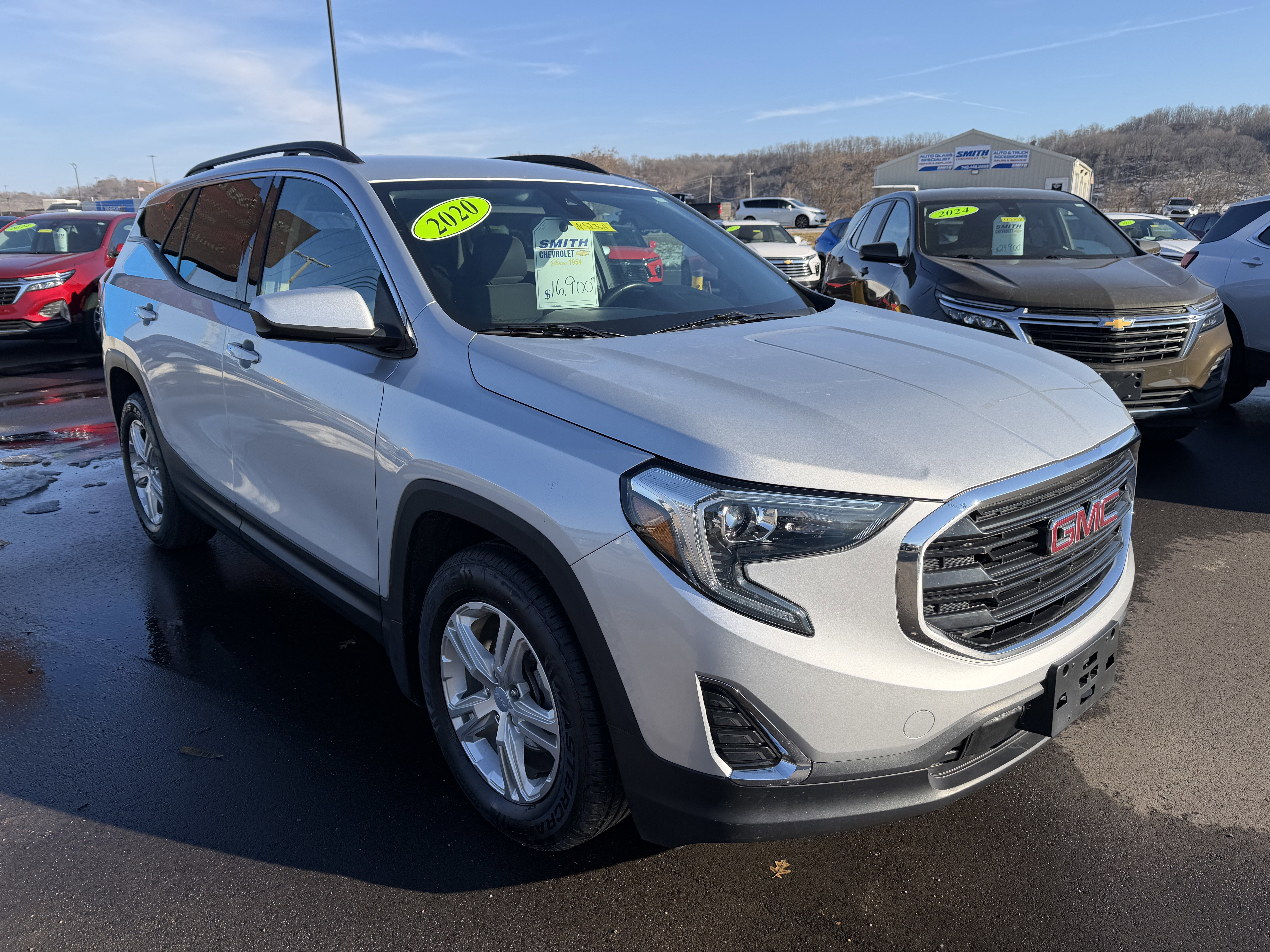 Used 2020 GMC Terrain SLE with VIN 3GKALMEV2LL126203 for sale in Gallipolis, OH