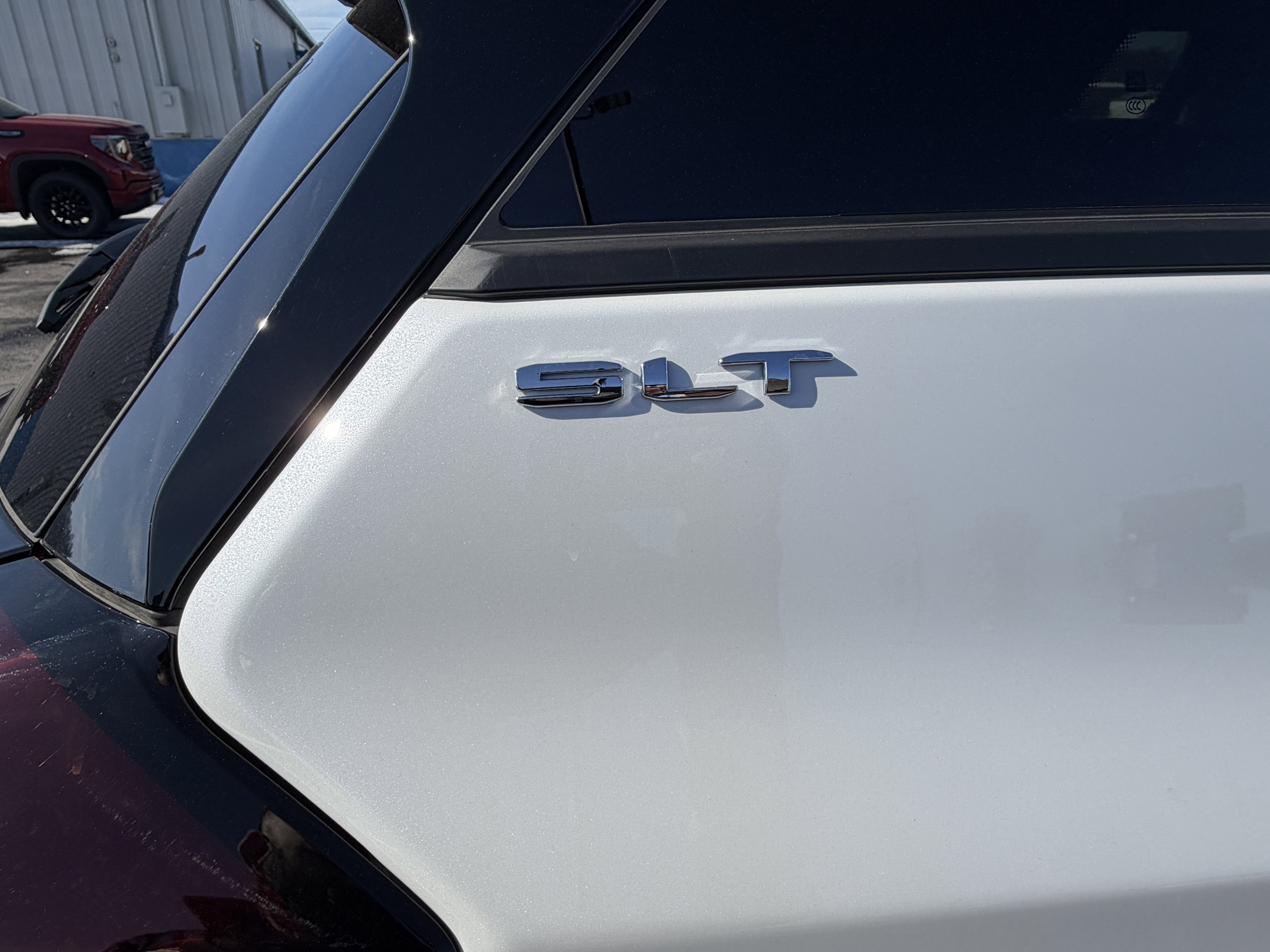 2024 GMC Terrain SLT