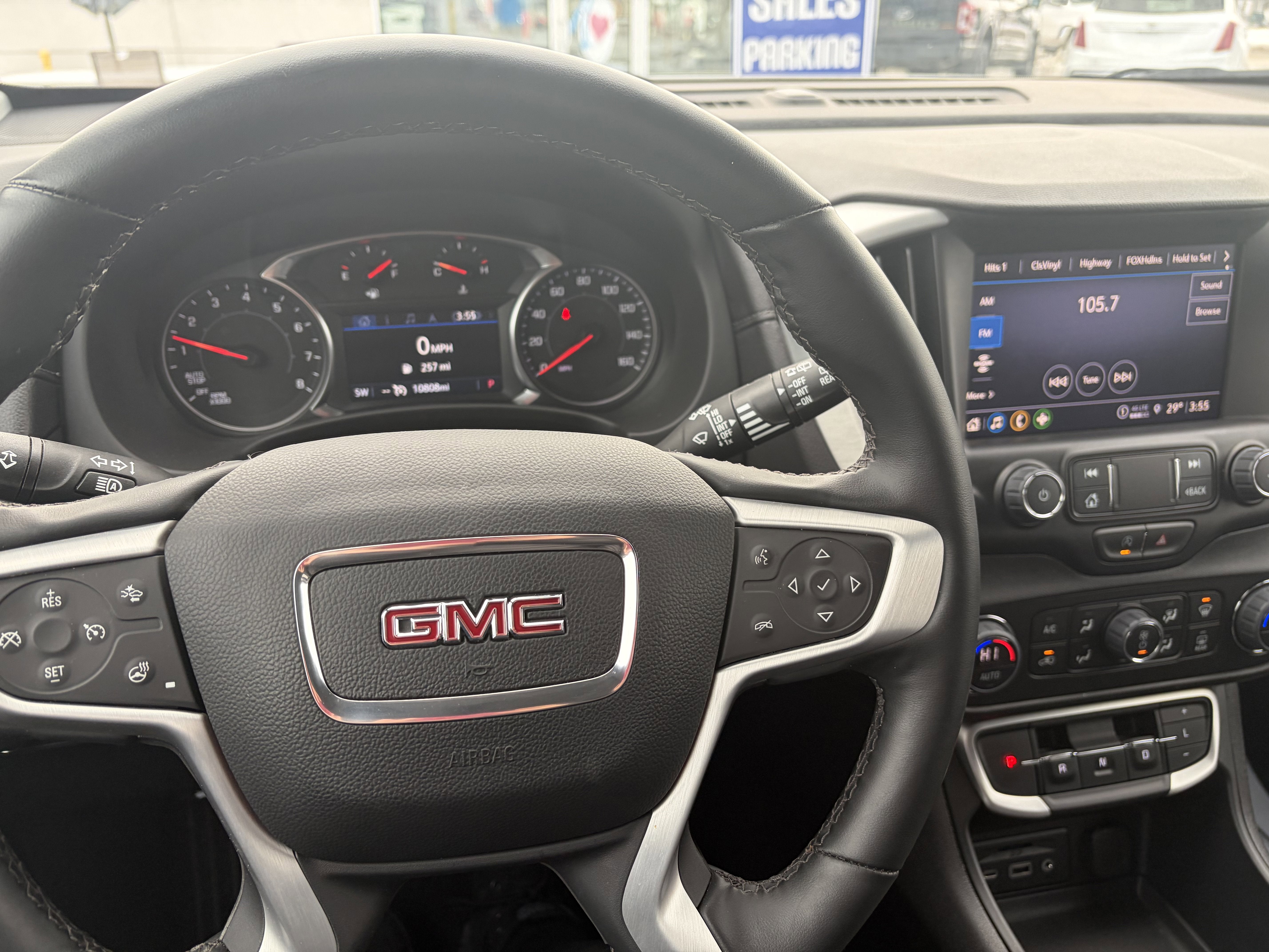 2024 GMC Terrain SLT