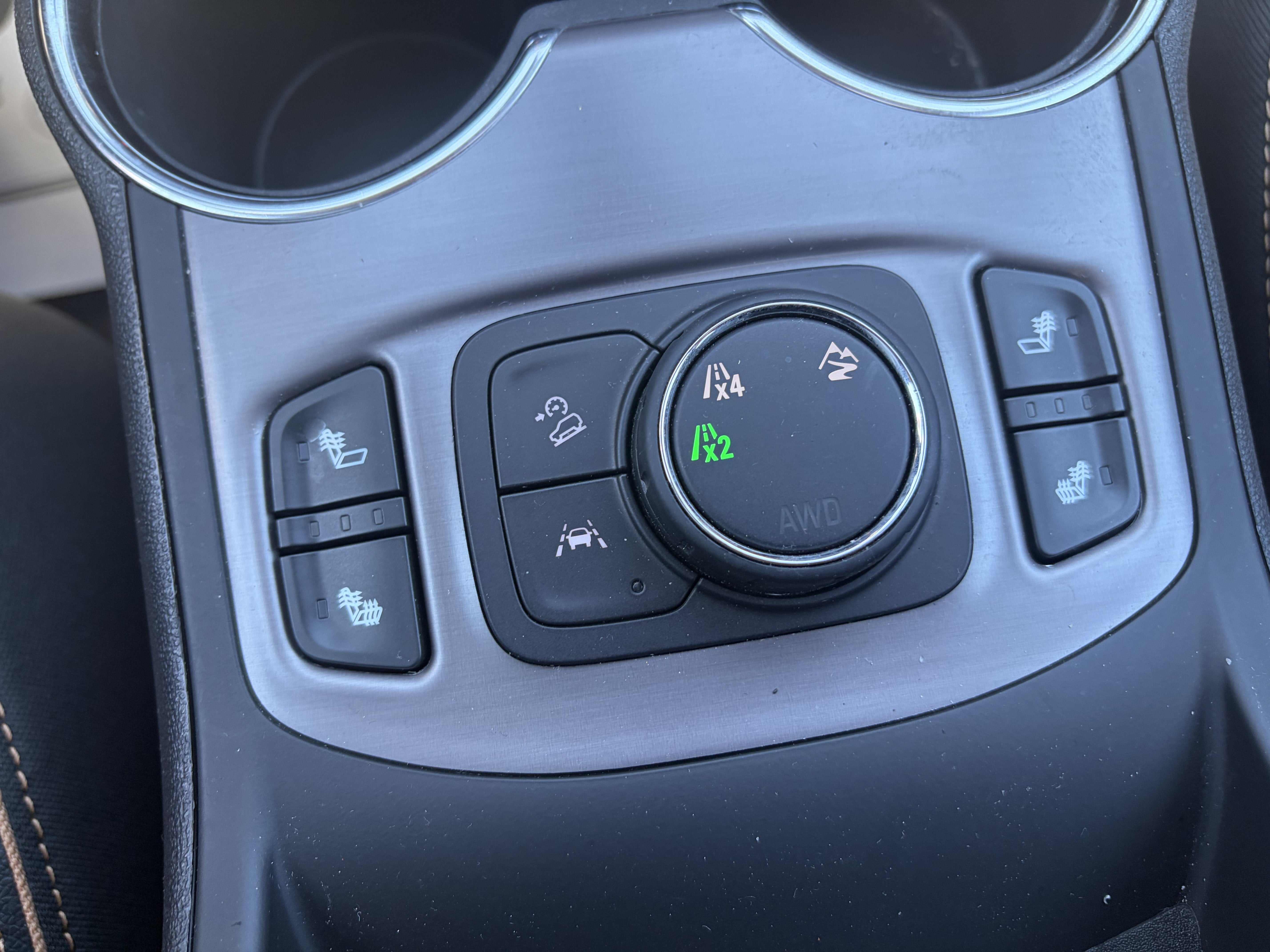 2024 GMC Terrain AT4