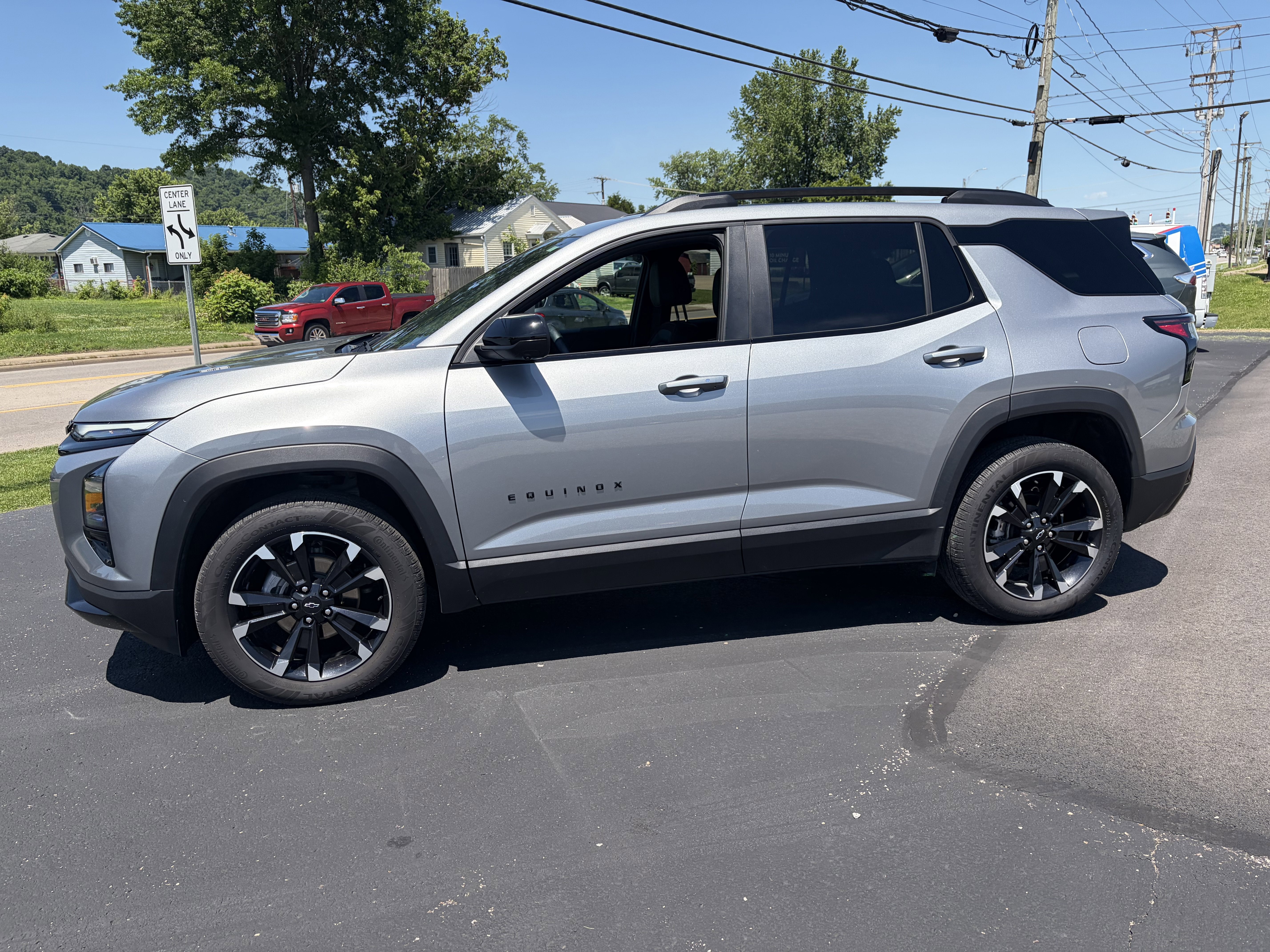 2025 Chevrolet Equinox RS