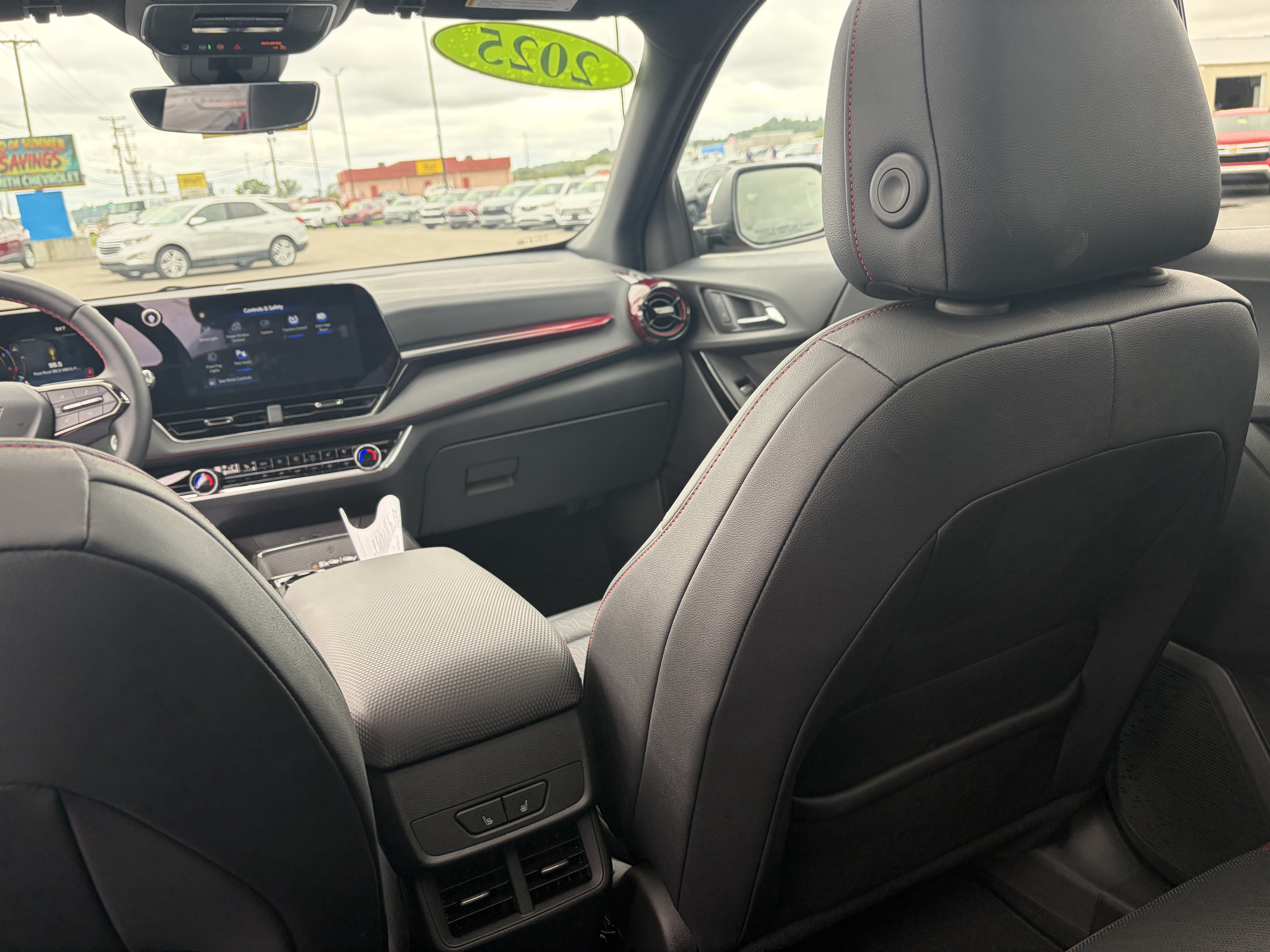 2025 Chevrolet Equinox RS