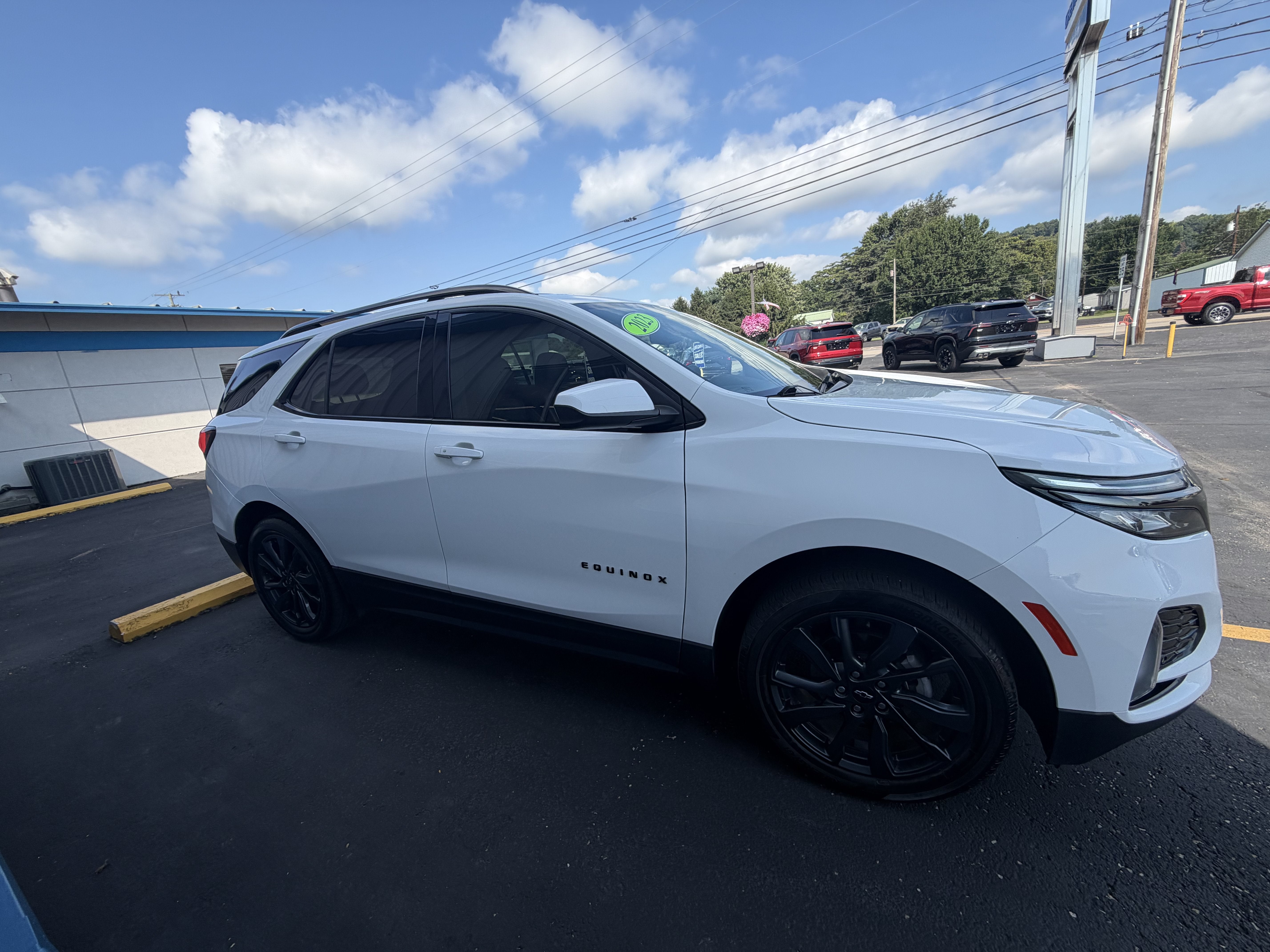 2023 Chevrolet Equinox RS