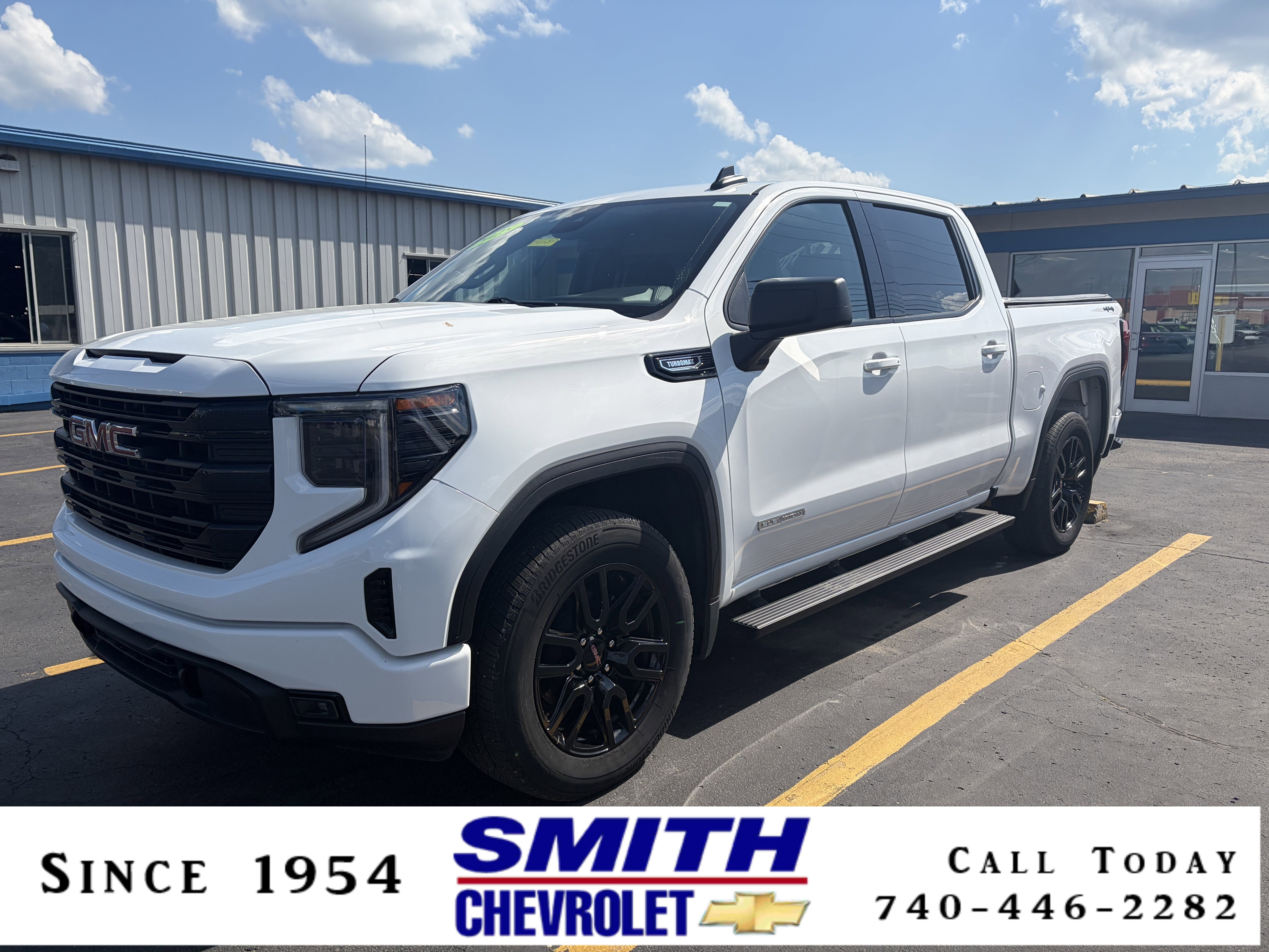 2025 GMC Sierra 4WD Crew Cab Std Box Elevation 3VL's photo