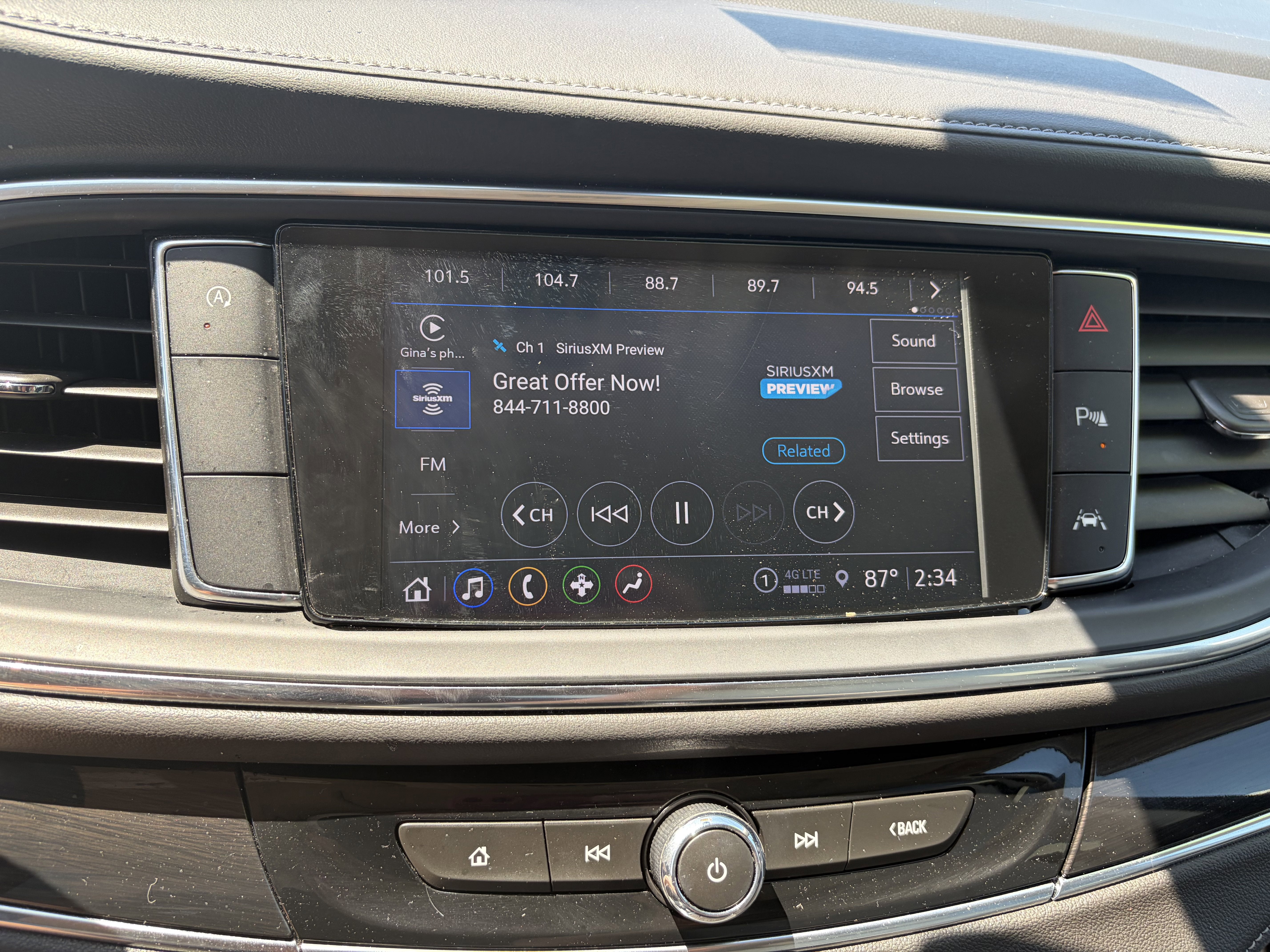 2023 Buick Enclave Essence