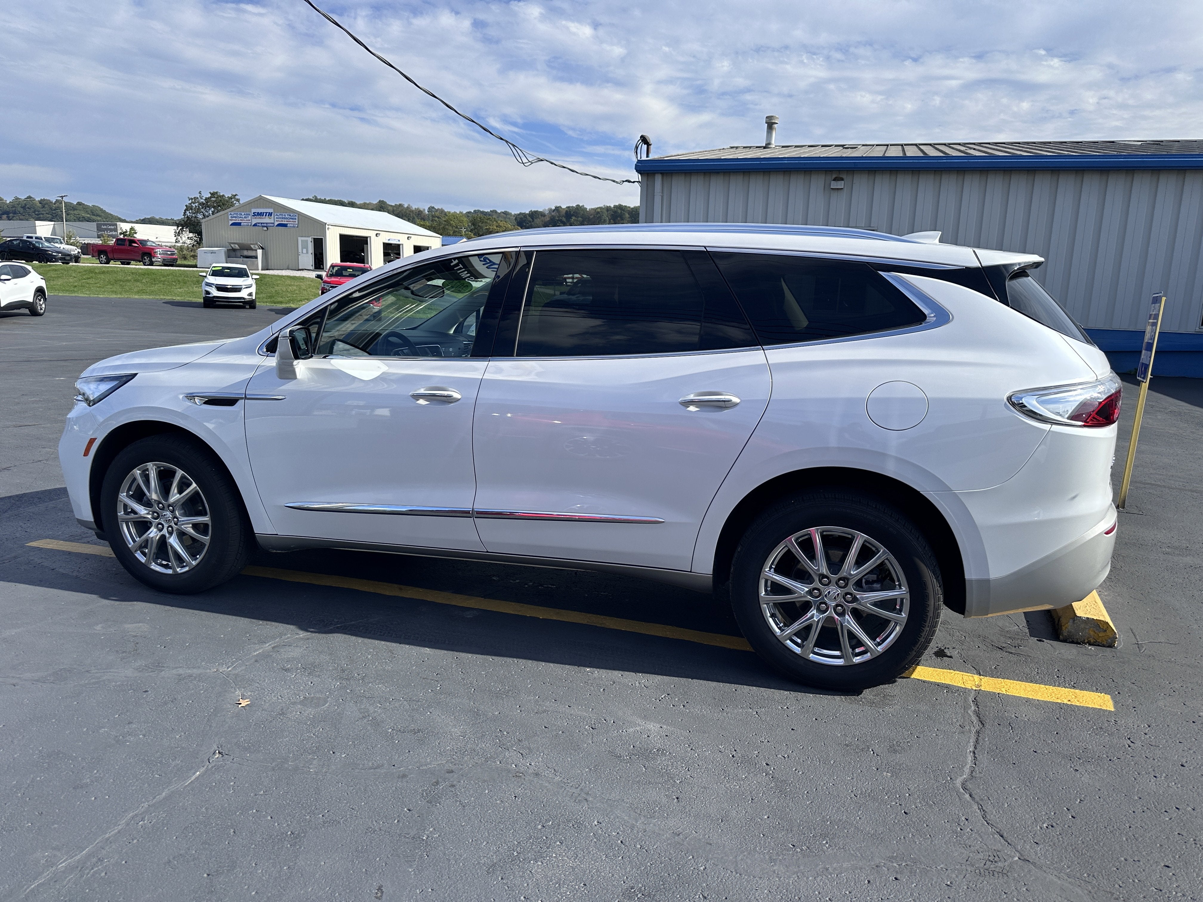 2023 Buick Enclave Essence