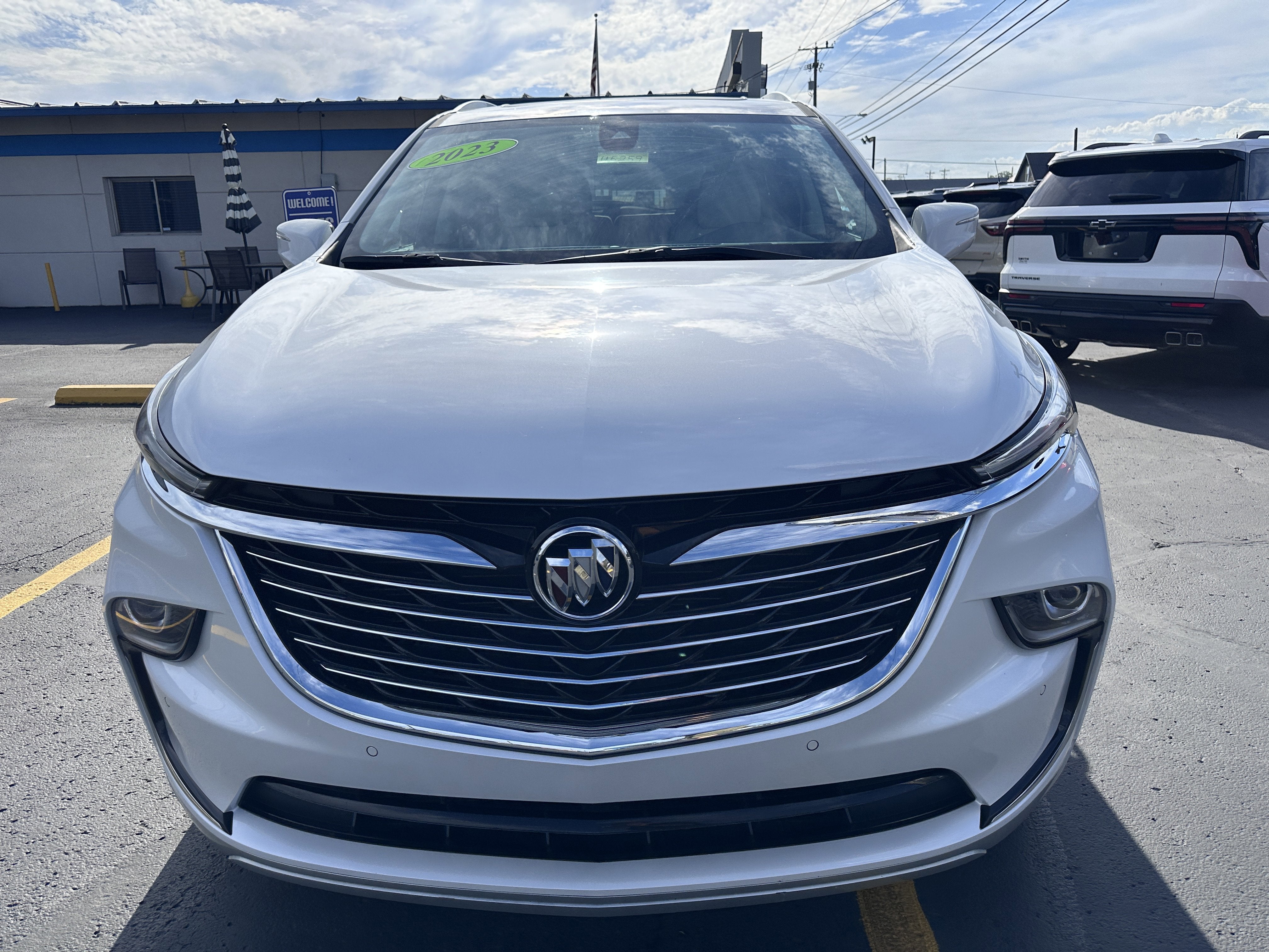 2023 Buick Enclave Essence