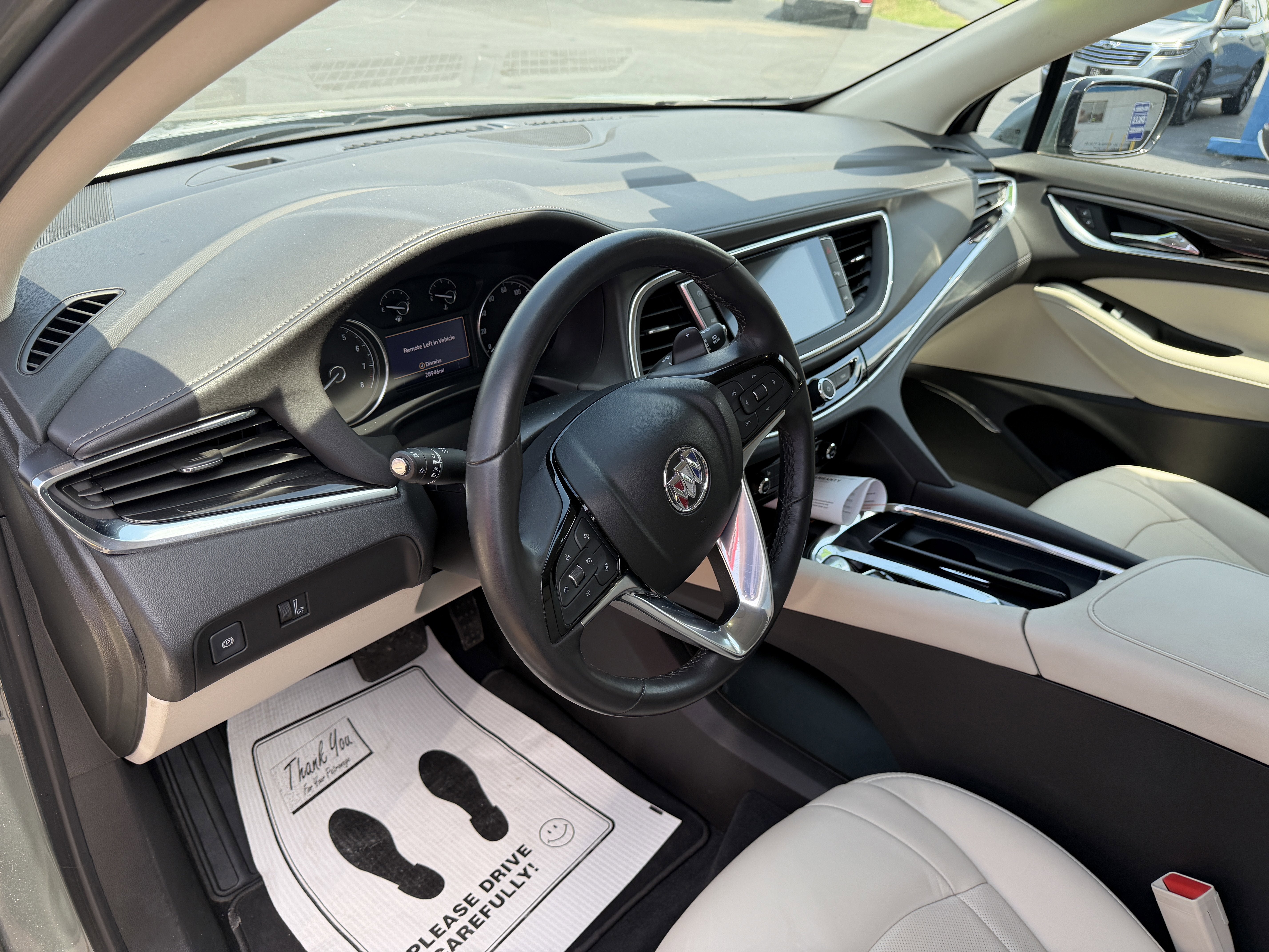 2023 Buick Enclave Essence