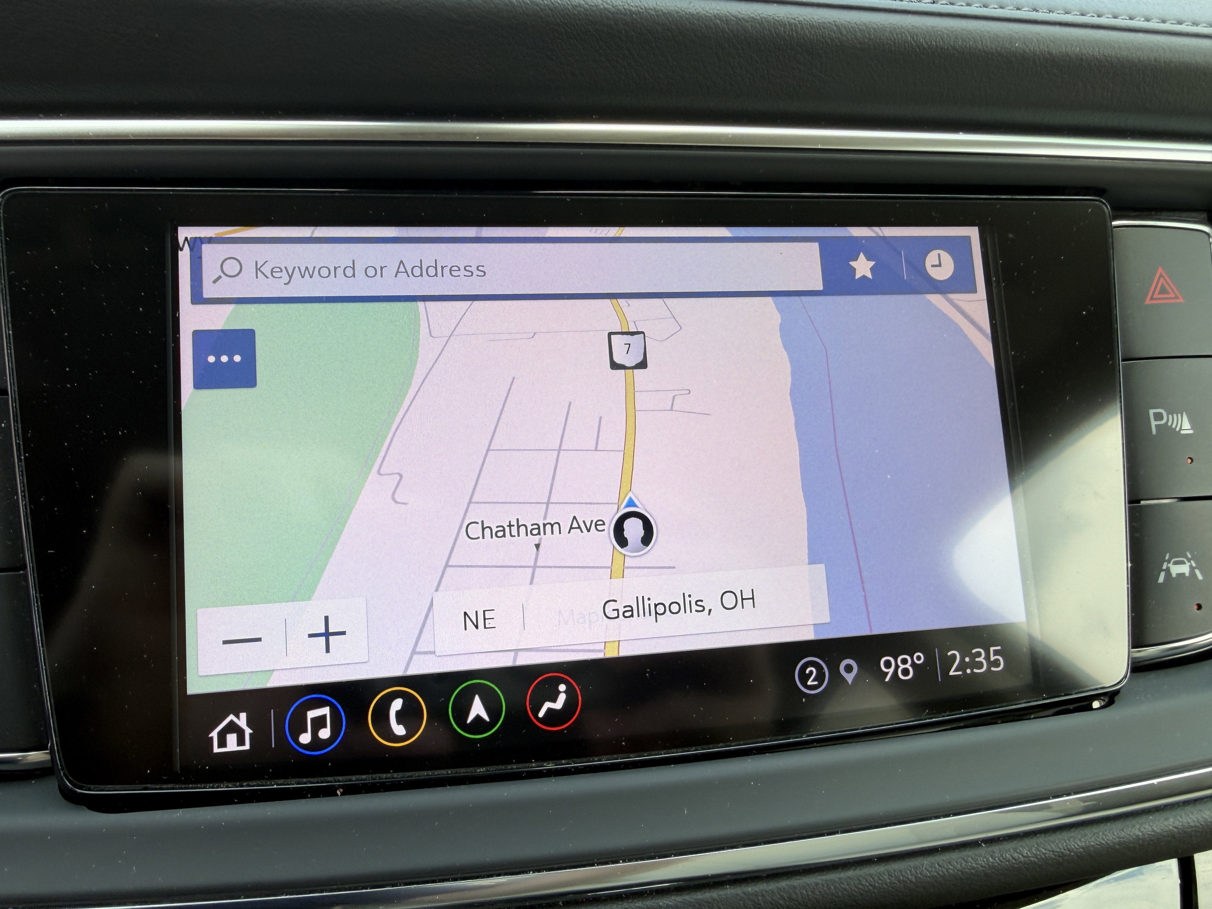 2023 Buick Enclave Essence