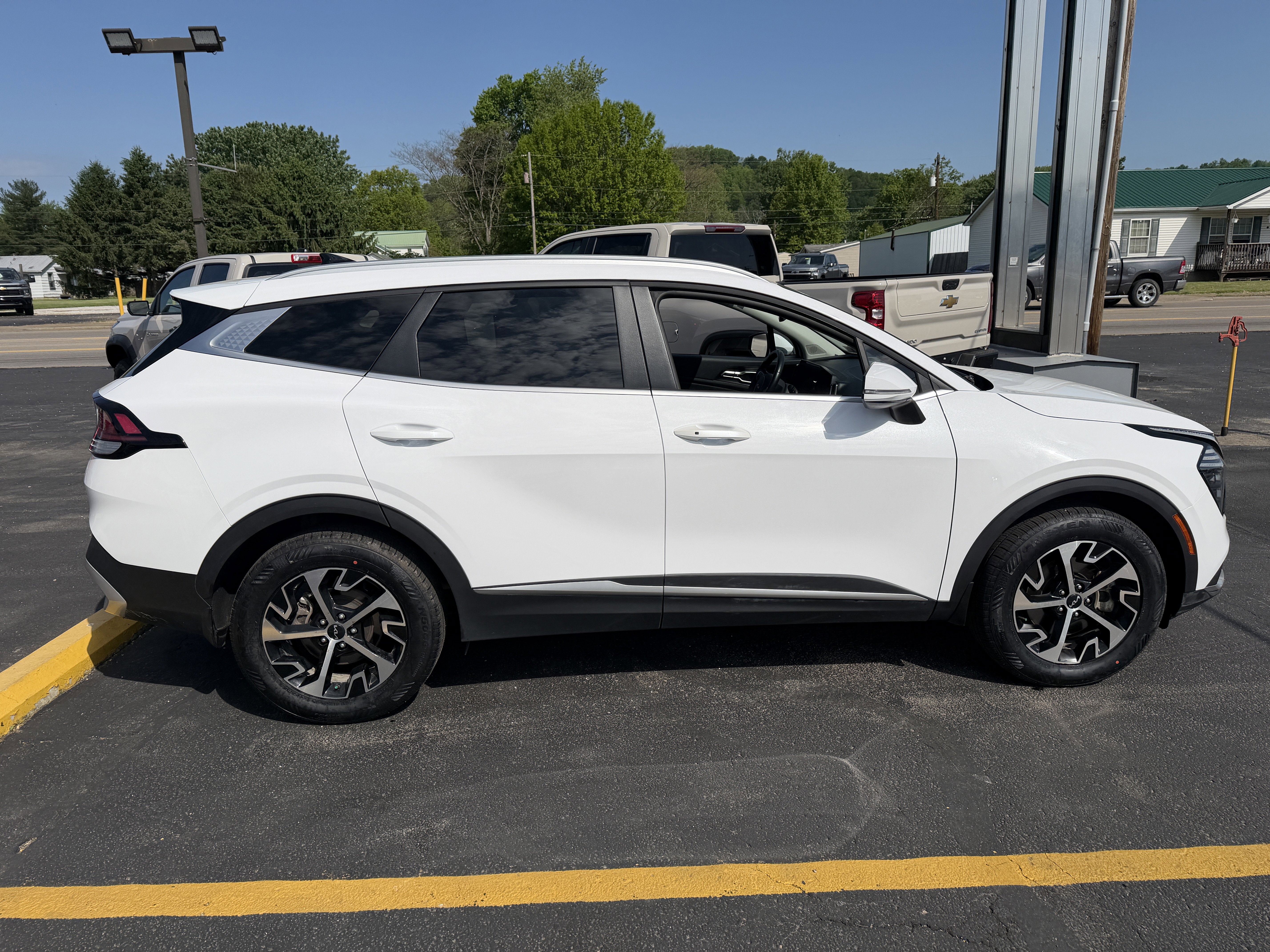 2024 Kia Sportage EX