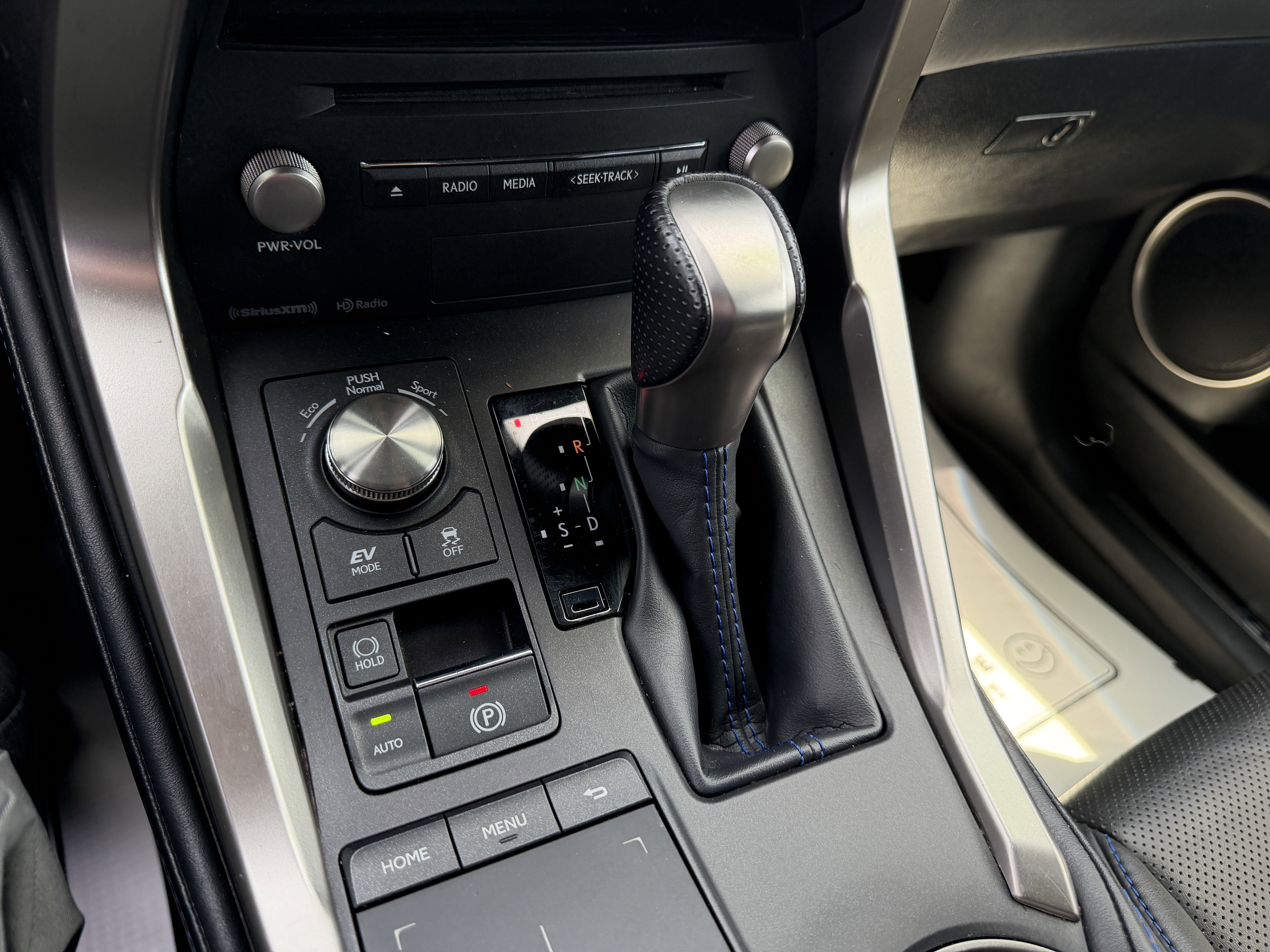 2021 Lexus NX NX 300h F SPORT Black Line