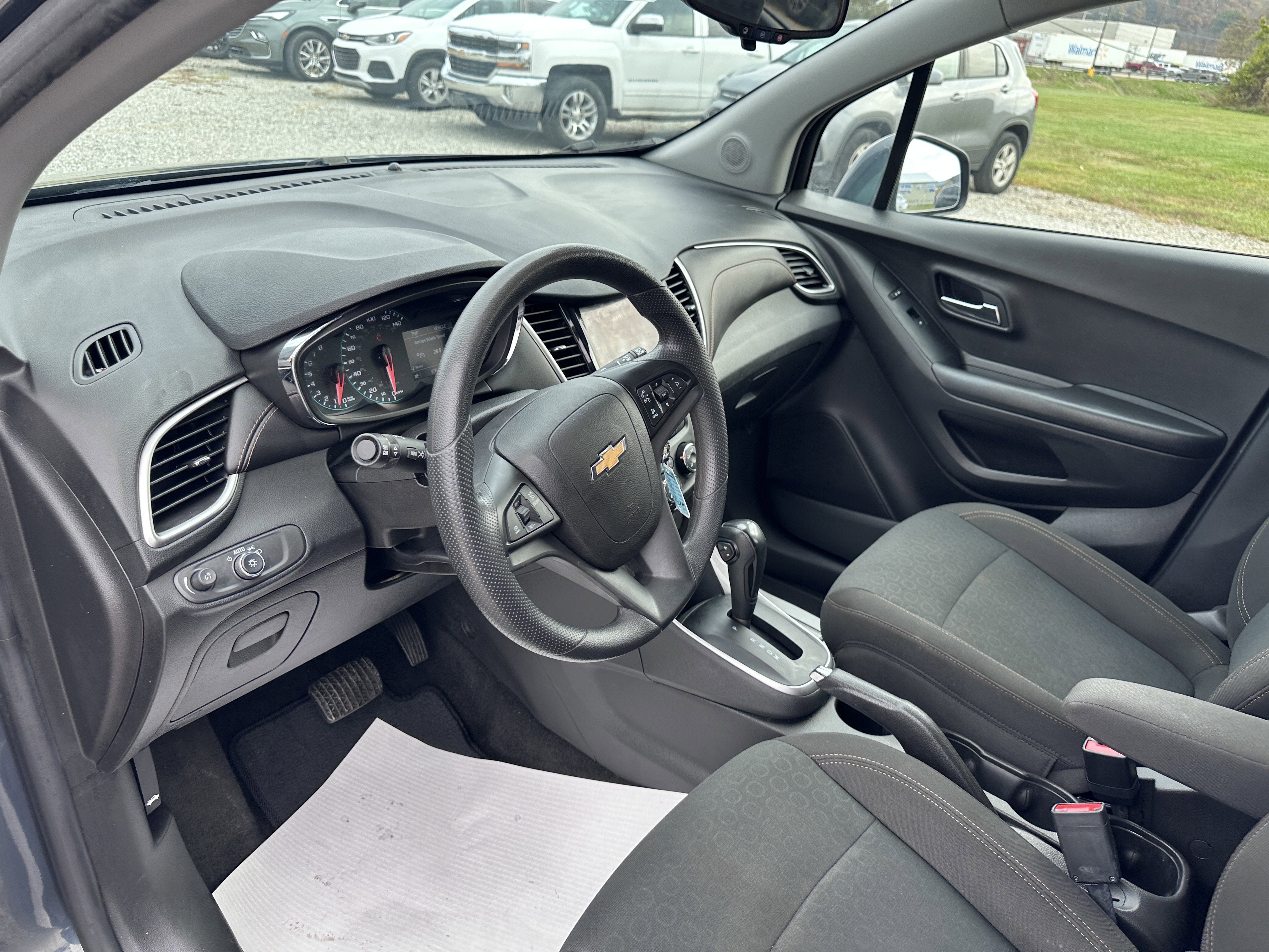 2022 Chevrolet Trax LS