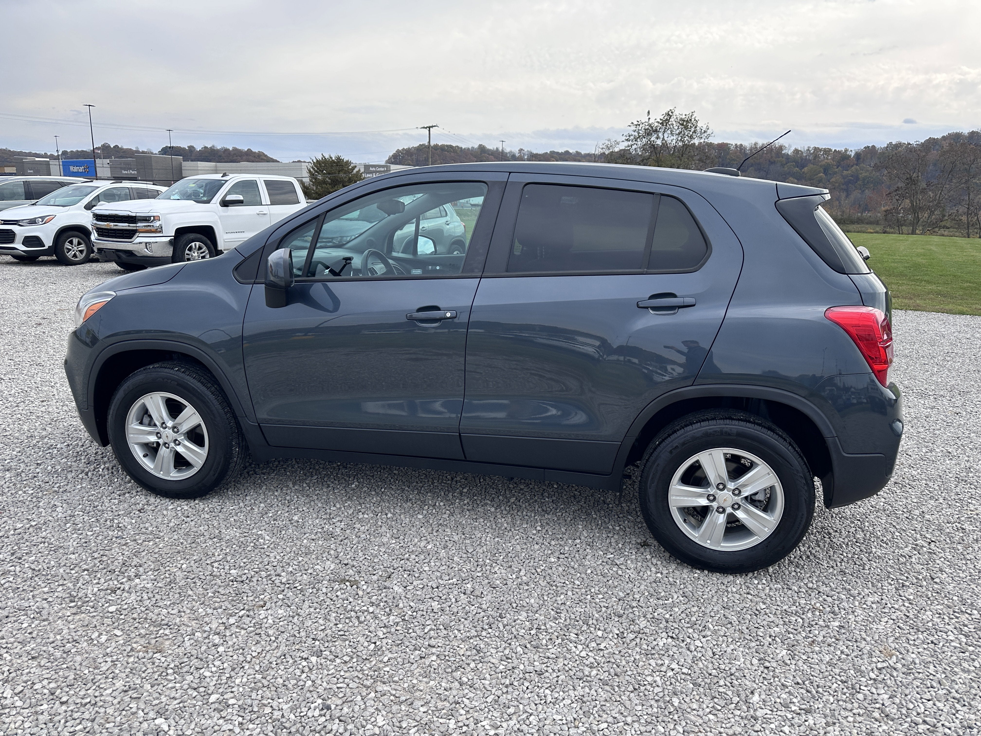 2022 Chevrolet Trax LS